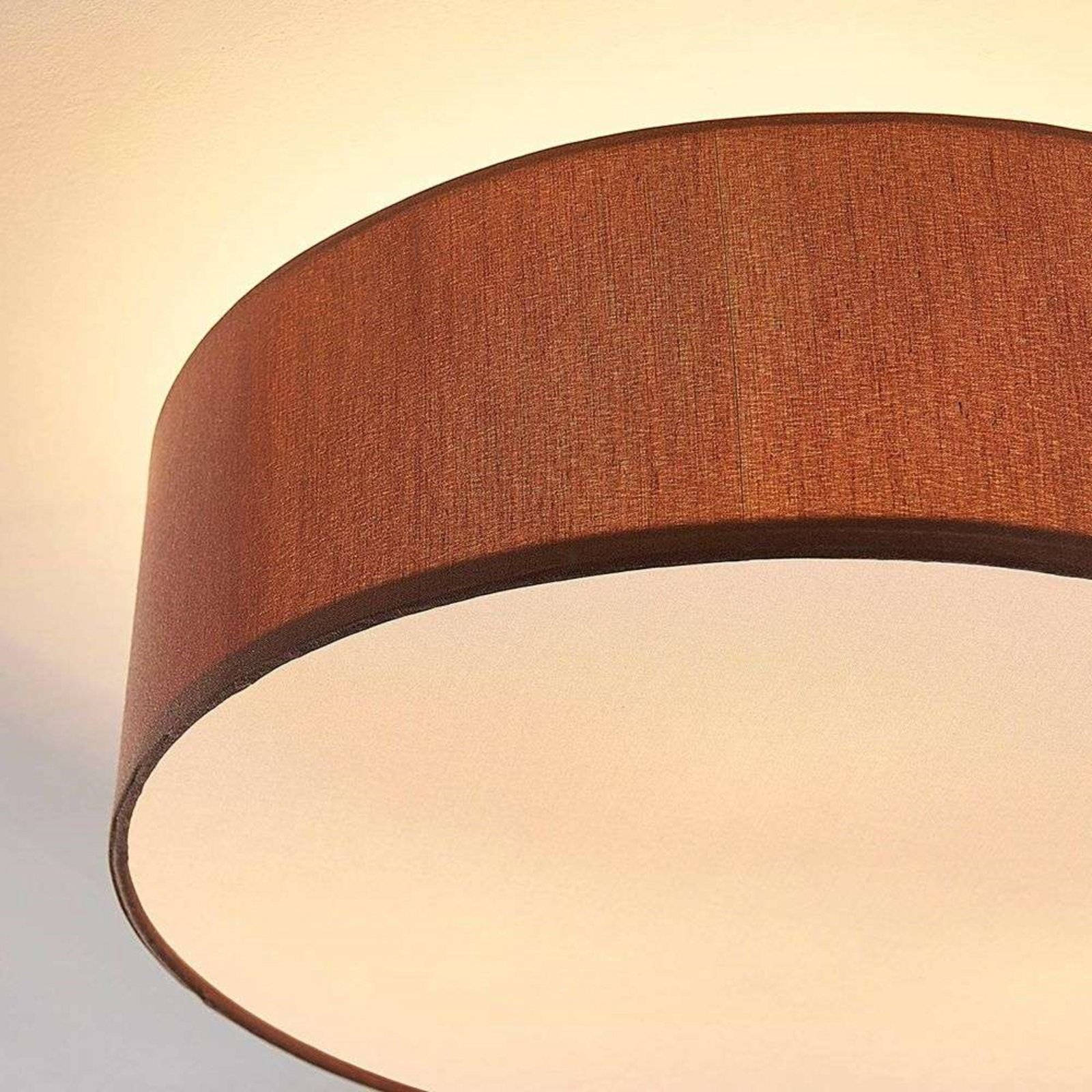 Plafonieră Lindby Sebatin, Ø 40 cm, maro deschis, material textil, E27