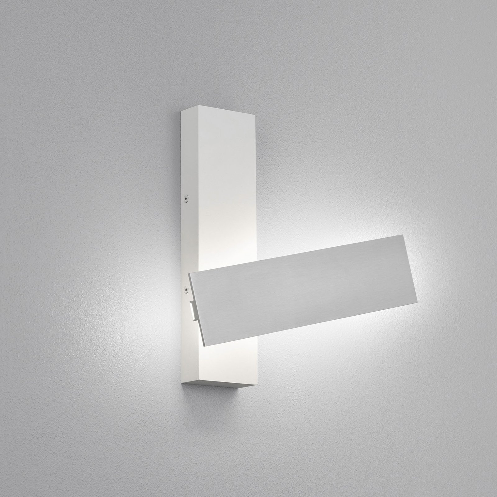 Φωτιστικό τοίχου Helestra Dex LED με ρυθμιζόμενη πρόσοψη