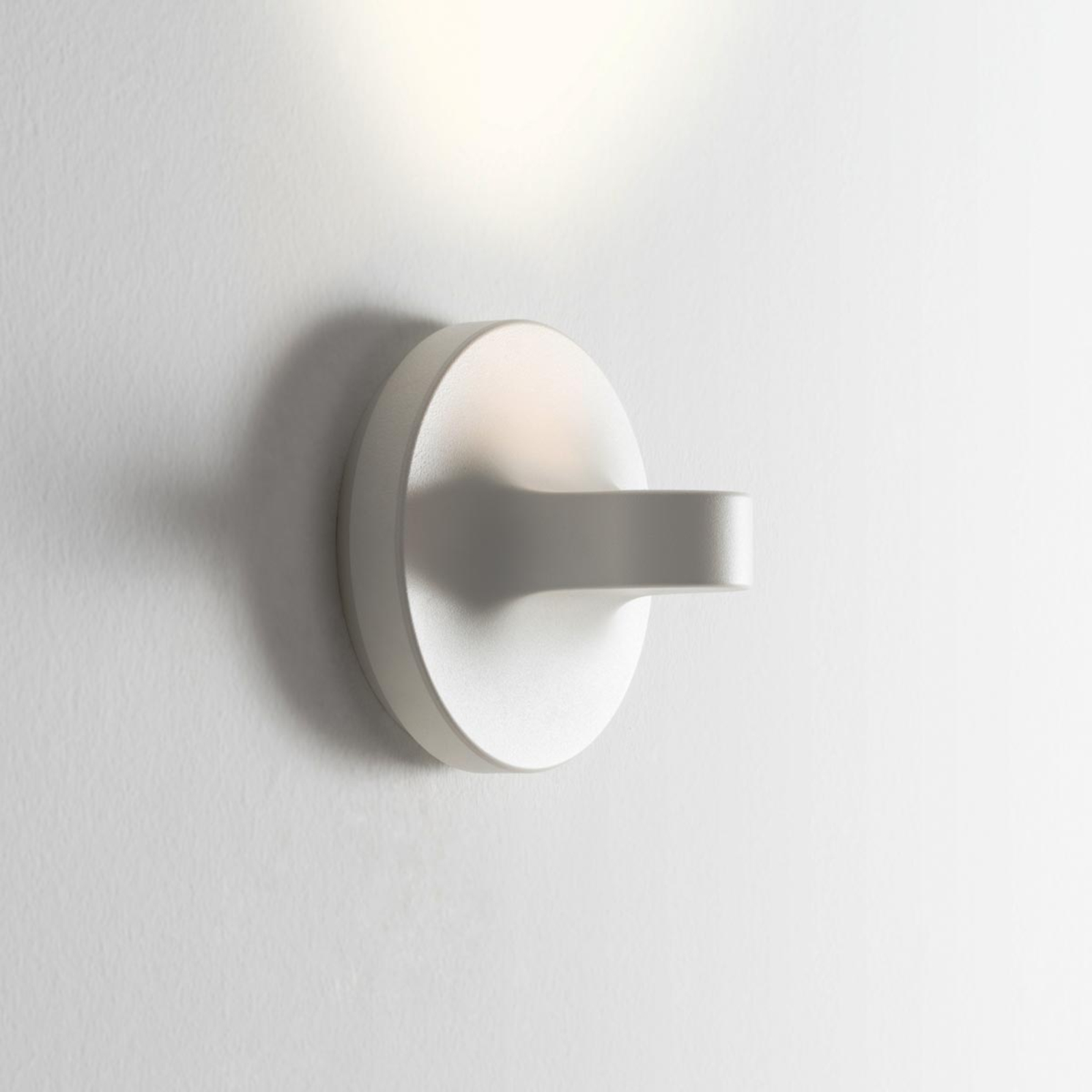 Artemide Tigia small LED wall light, white, for Living / Dining Room, aluminium, 14 W, energy efficiency: A+