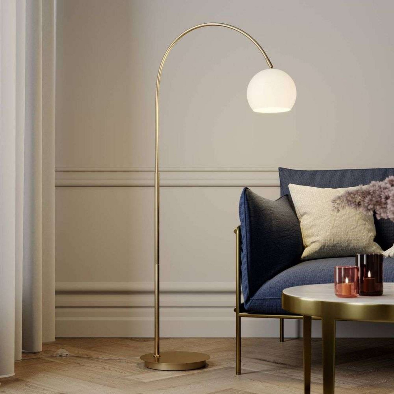 Cynthia Stojaca Lampa Opal/Brass - Lindby