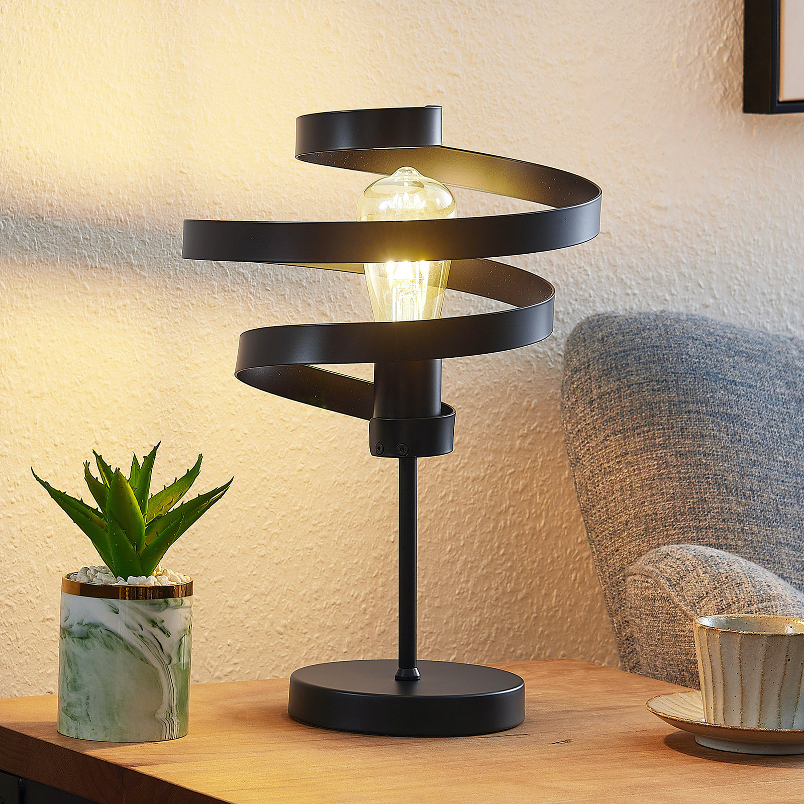 lindby table lamp