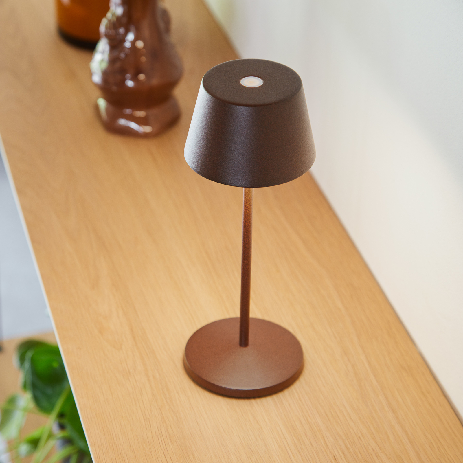 LOOM DESIGN LED-Akku-Tischleuchte Modi Micro, IP65
