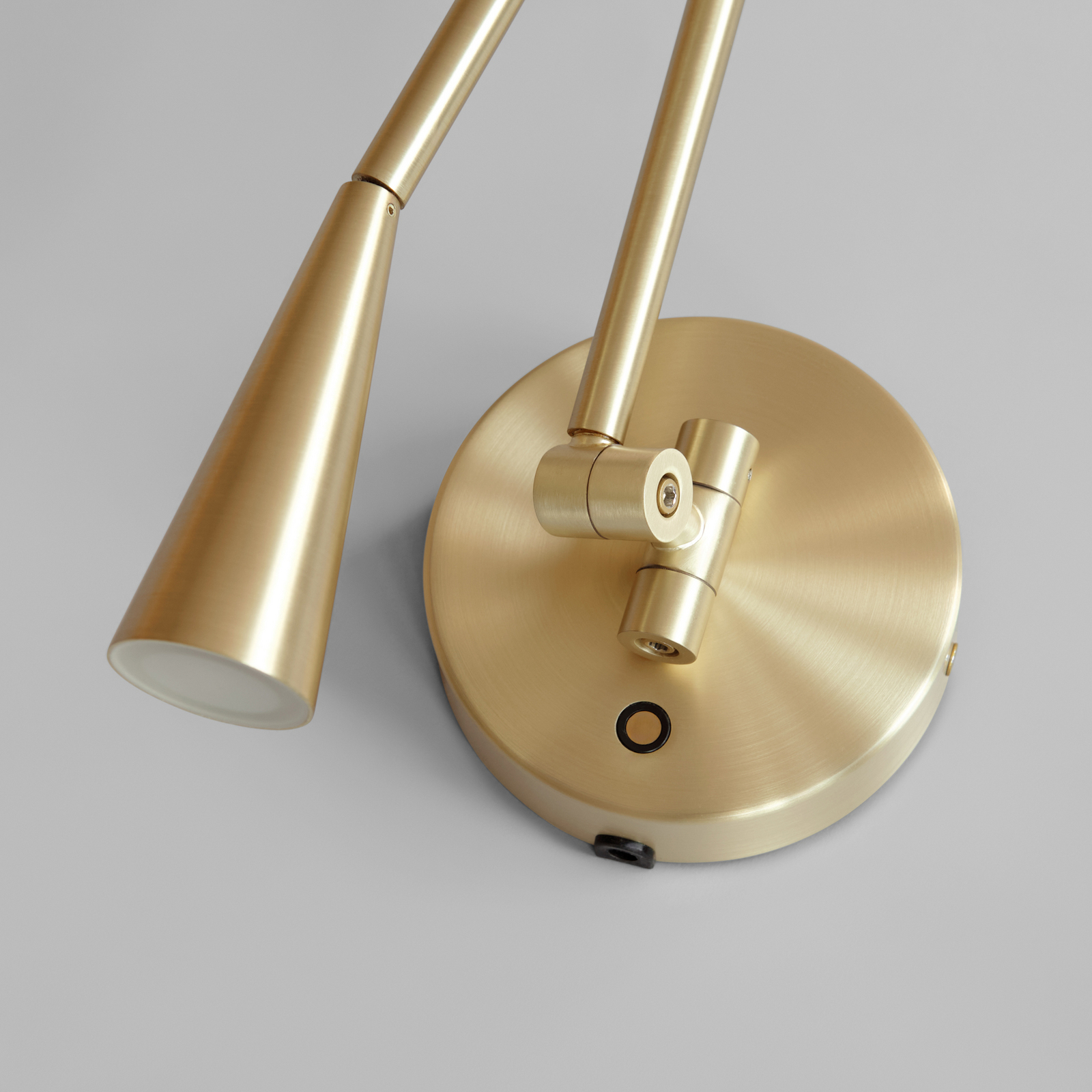 SNAKE wandlamp, messingkleurig, metaal G9 - 101 Copenhagen