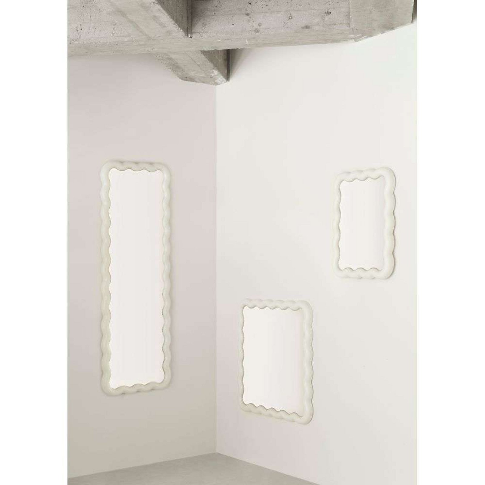 Illu Mirror 80x80 White - Normann Copenhagen