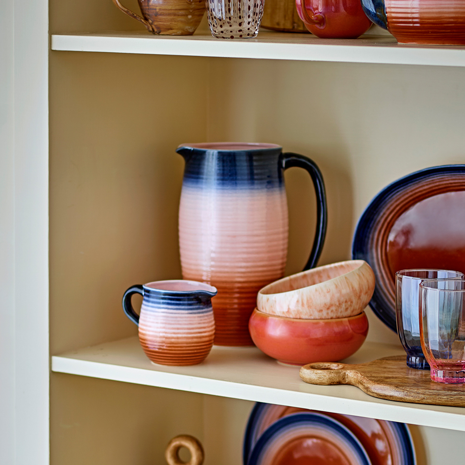 Džbán Tatum, oranžovo-modrý, výška 25 cm, keramika – Bloomingville