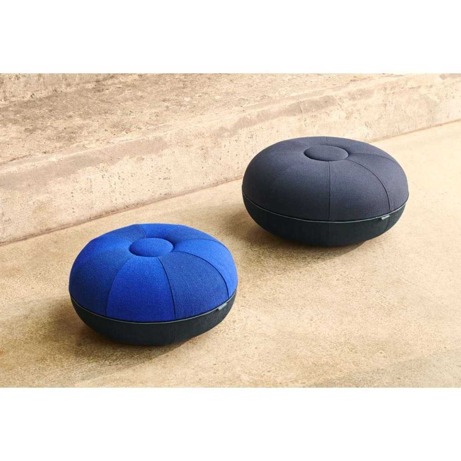 Pouf Small Ultramarine - Fritz Hansen