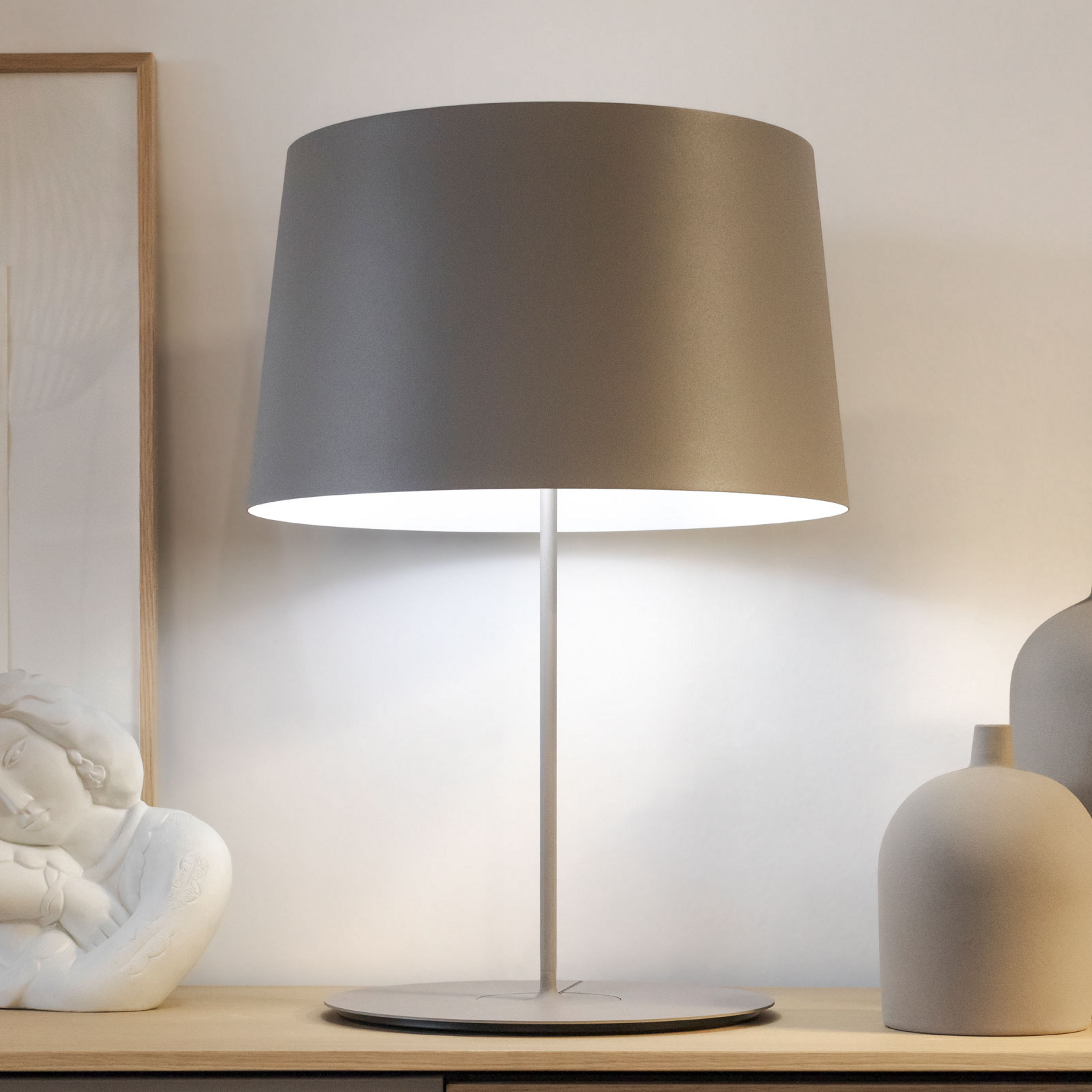 Warm 4901 Table lamp, beige, Ø 42 cm - Vibia