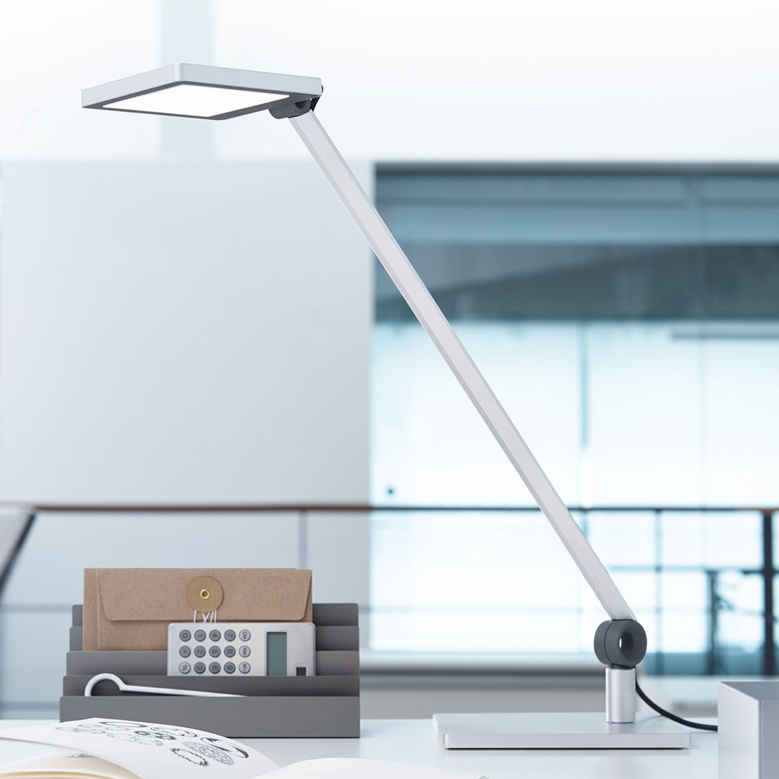 LED table lamp PARA.MI MFTL108R angular 1-arm