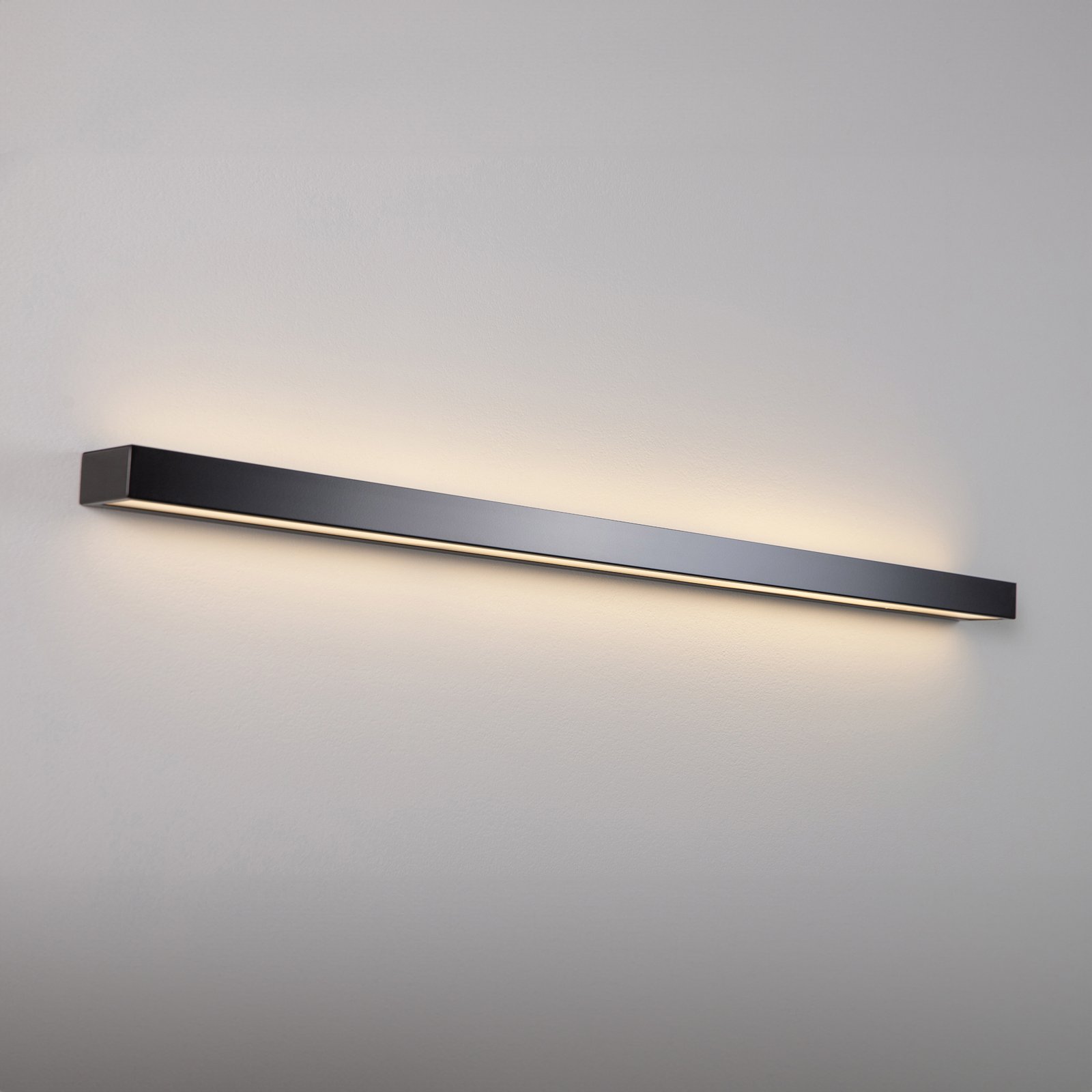 Mera LED wall light, width 120 cm, black, 3,000 K