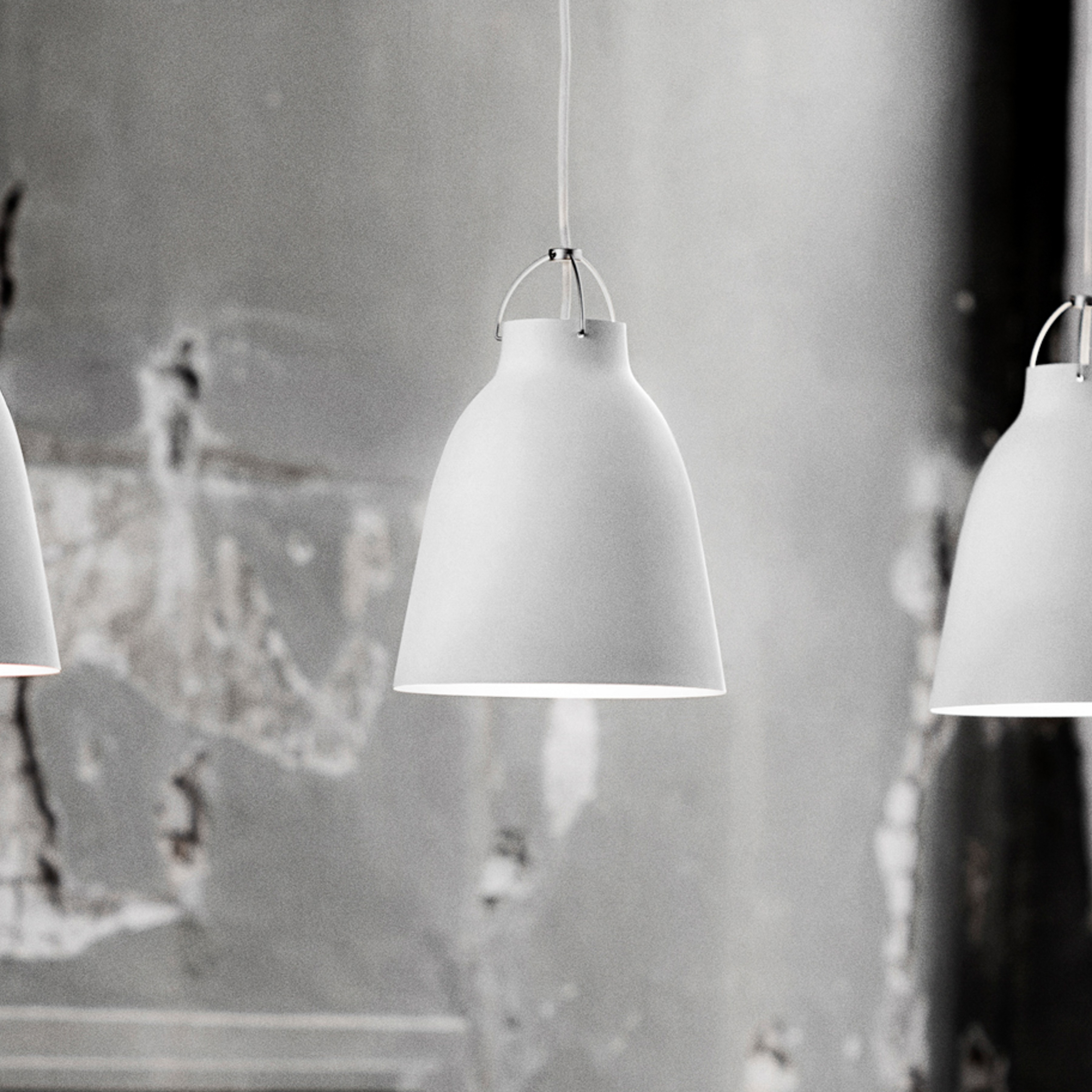 FRITZ HANSEN Caravaggio P2 blanco mate