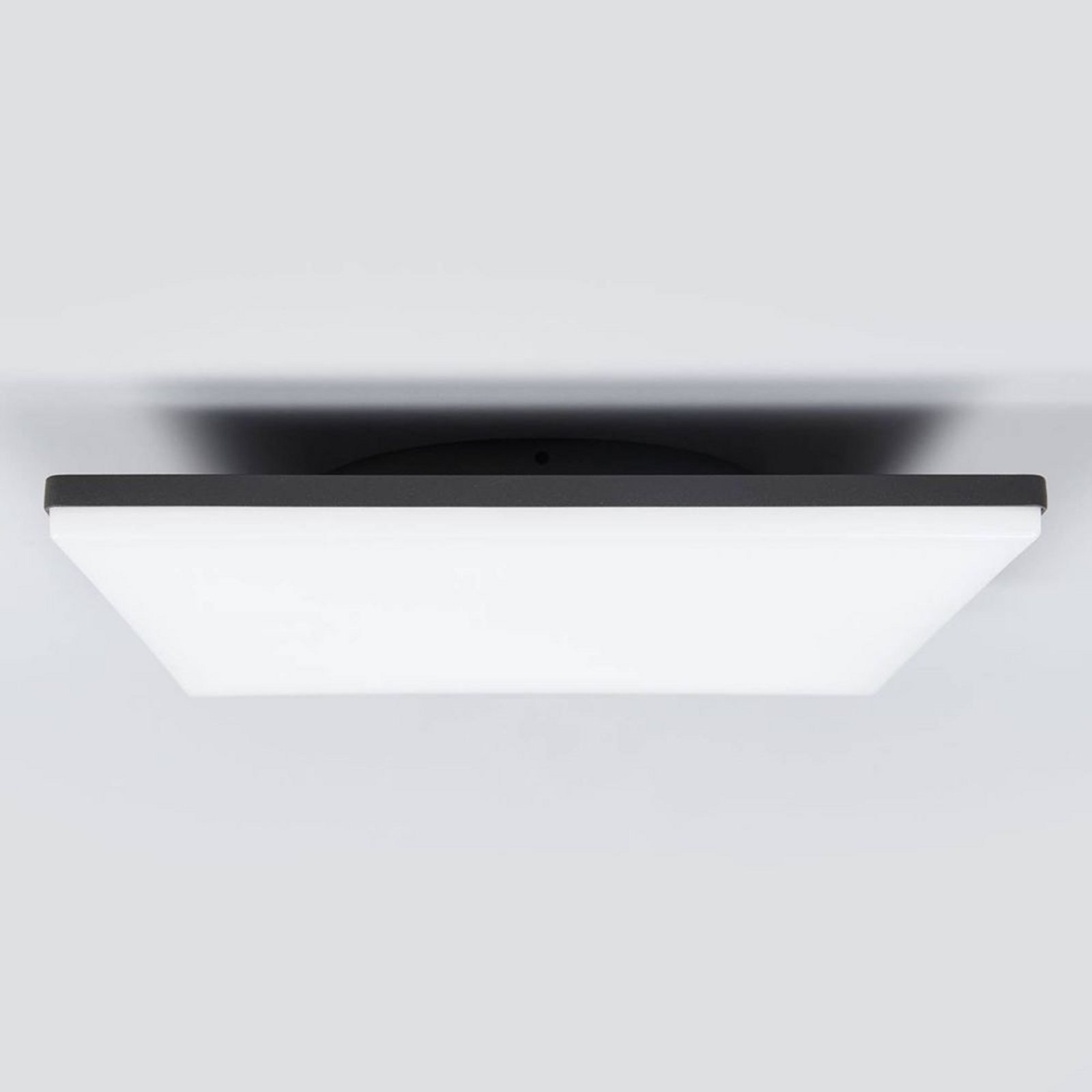 Henni Utomhus Plafond Dark Grey/White - Lucande