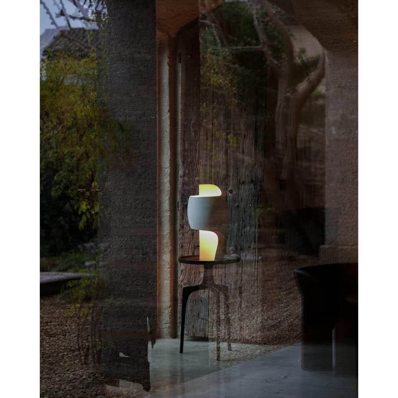 Grande B Table Lamp Gypsum/Aluminium - DCW