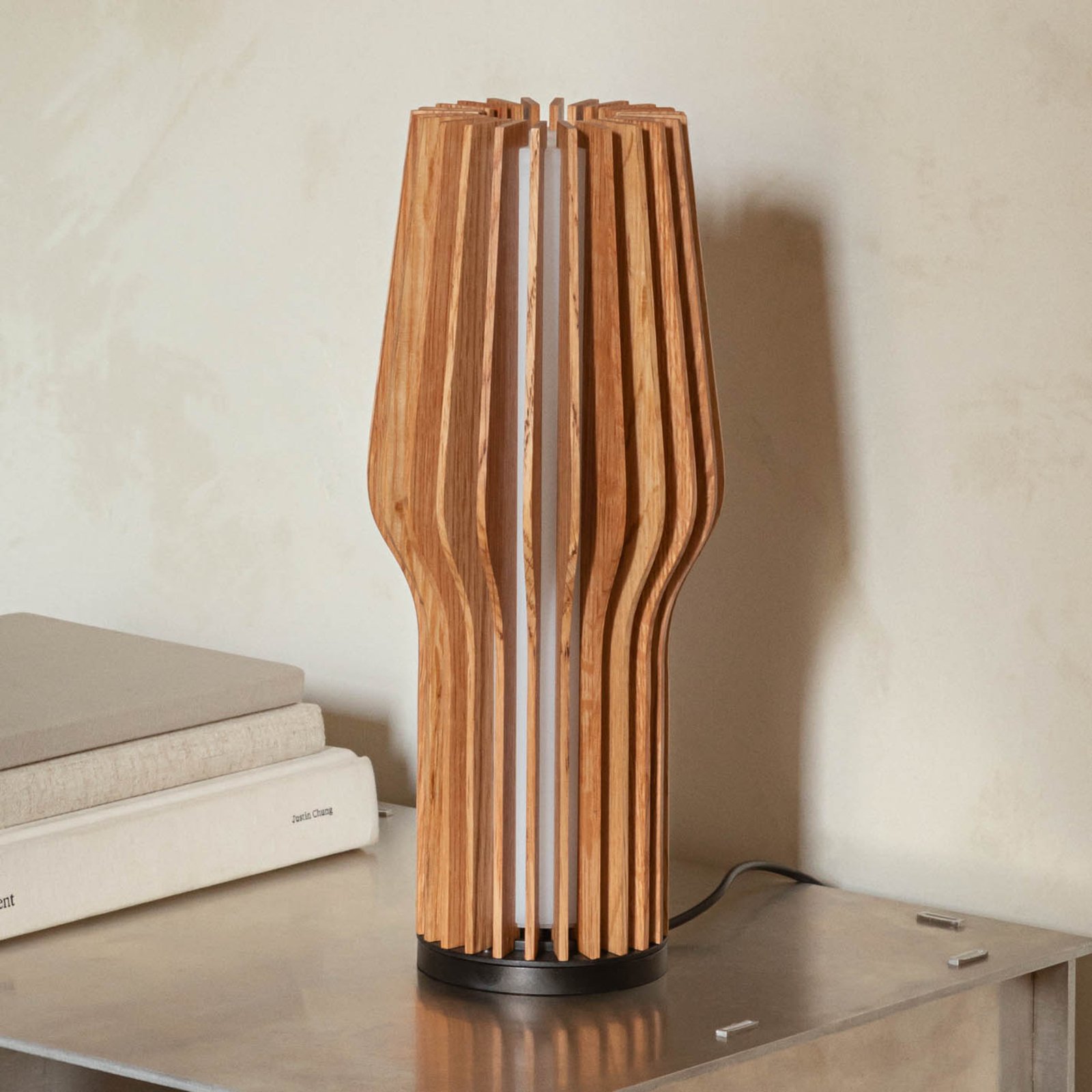 Radiant Portable Tischleuchte Oak - Eva Solo