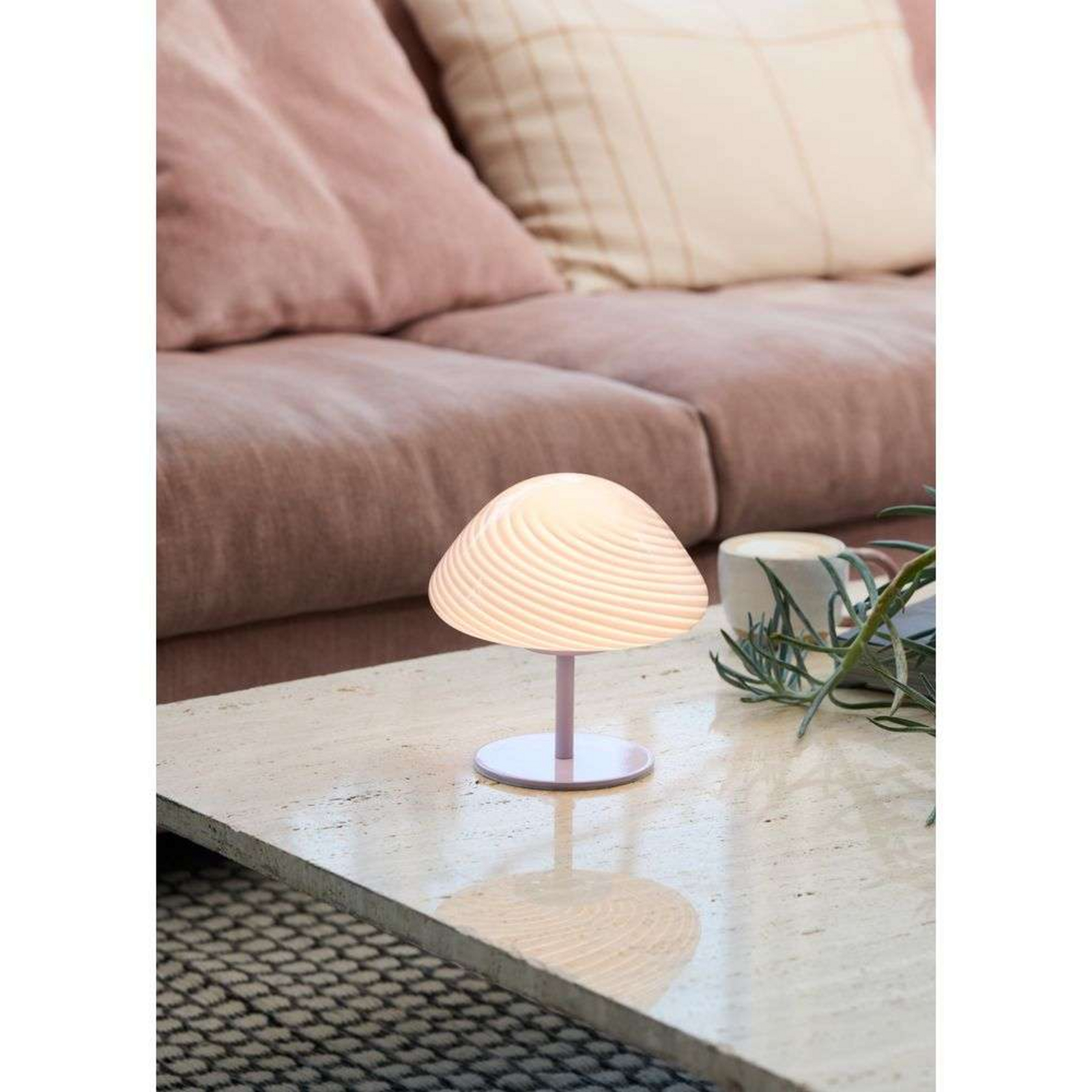 Mini Mush Bordslampa Ljus Lila - Halo Design