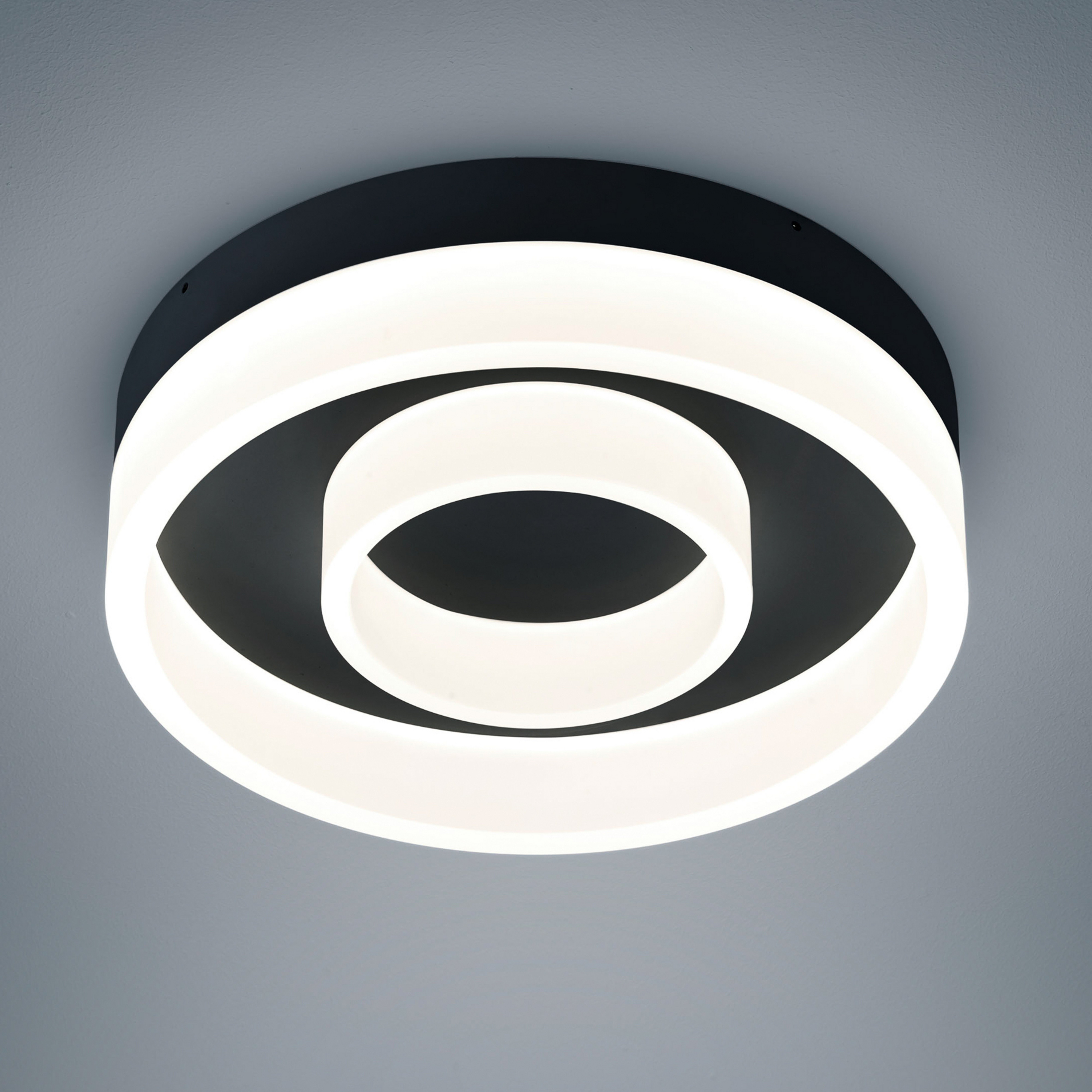 Helestra Liv plafonnier LED, satiné, Ø 30 cm