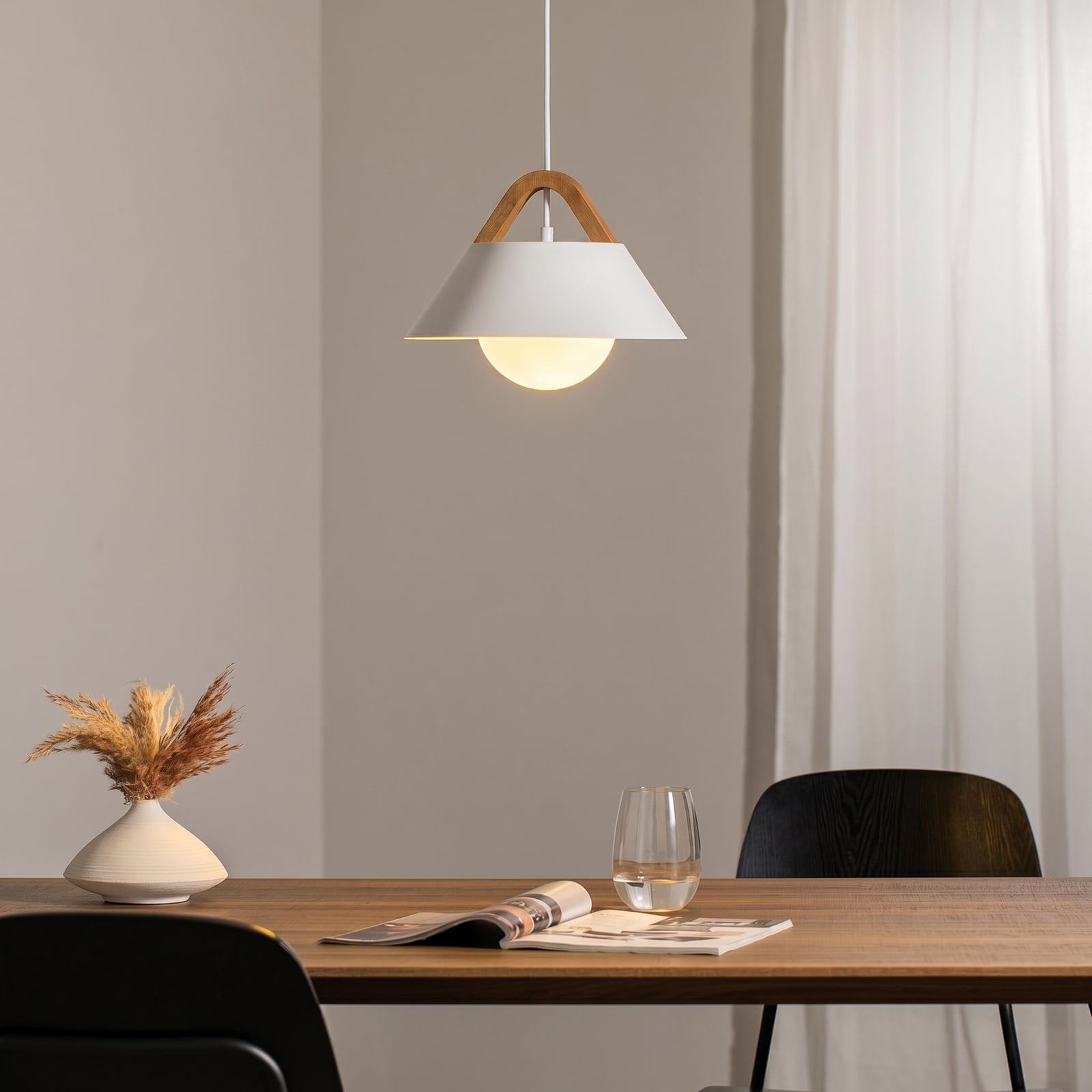 Hanglamp Funda, wit, Ø 30 cm, 1-lamp, metaal/glas Hanglamp Funda, wit, Ø 30 cm, 1-lamp, metaal/glas