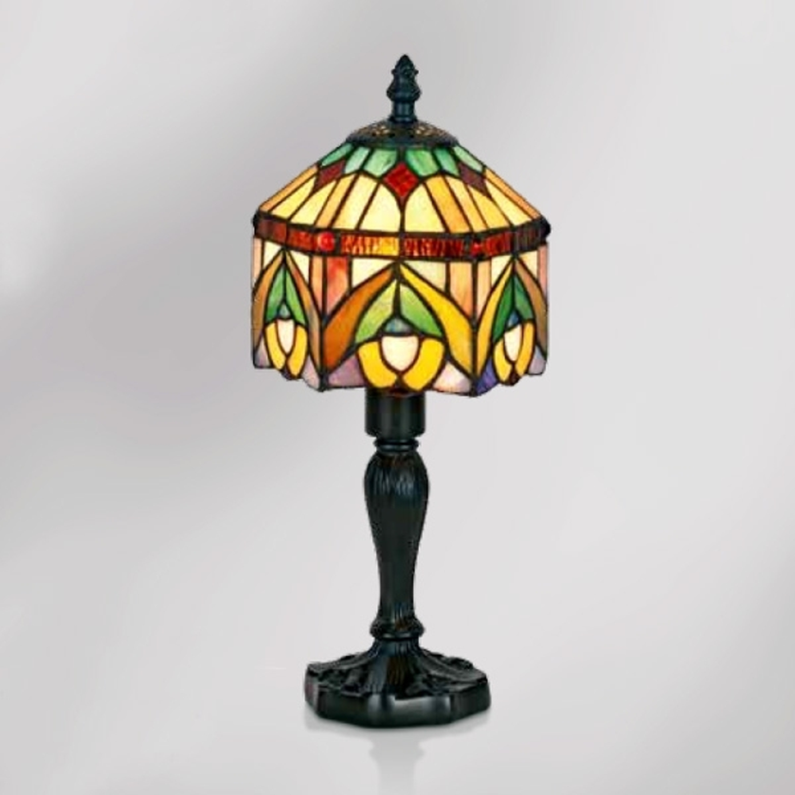 Dekoratív asztali lámpa Jamilia Tiffany stílusban