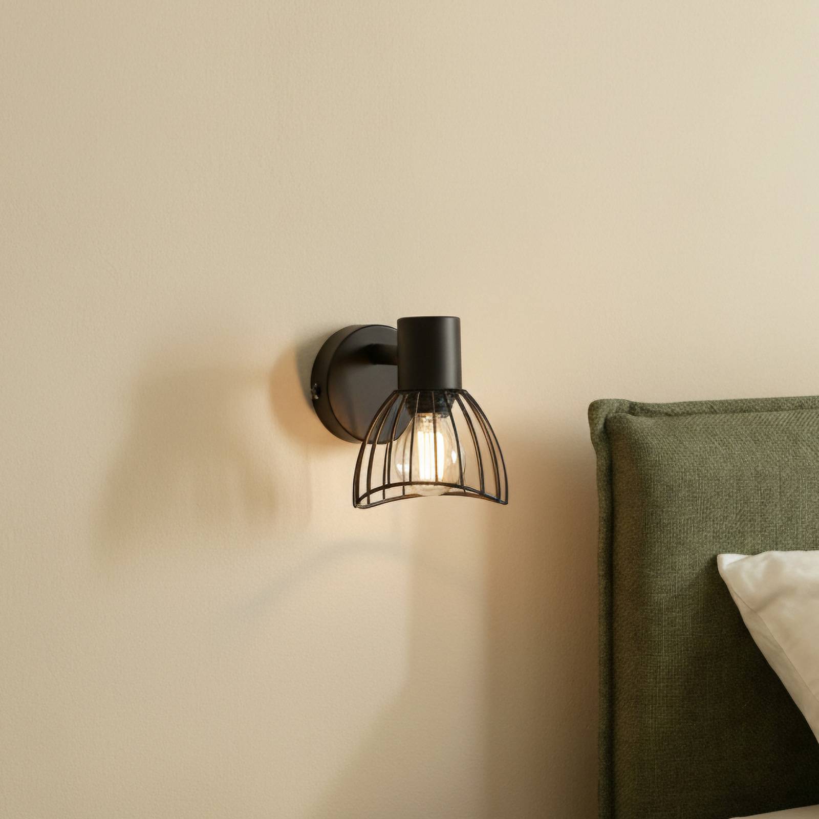 Lindby Deckenleuchte Piena, schwarz, 1-flg., Metall, Ø 9,3cm günstig online kaufen