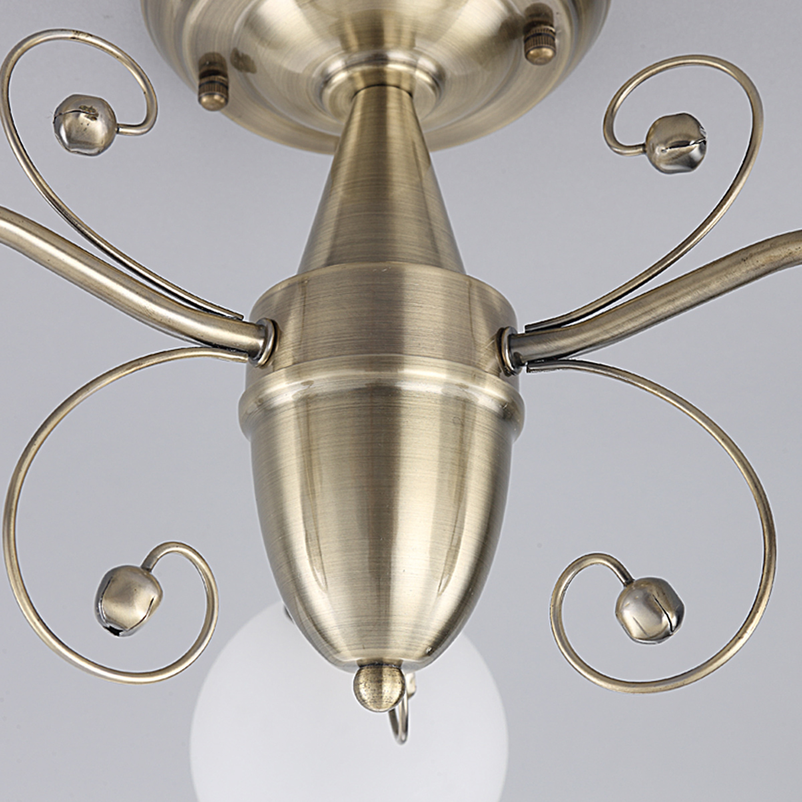 Corentin - fin taklampe, klassisk stil