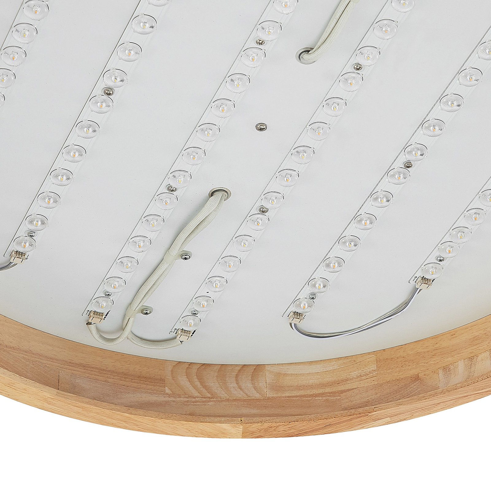 Lindby Lanira LED-Deckenlampe aus Eichenholz, 60cm