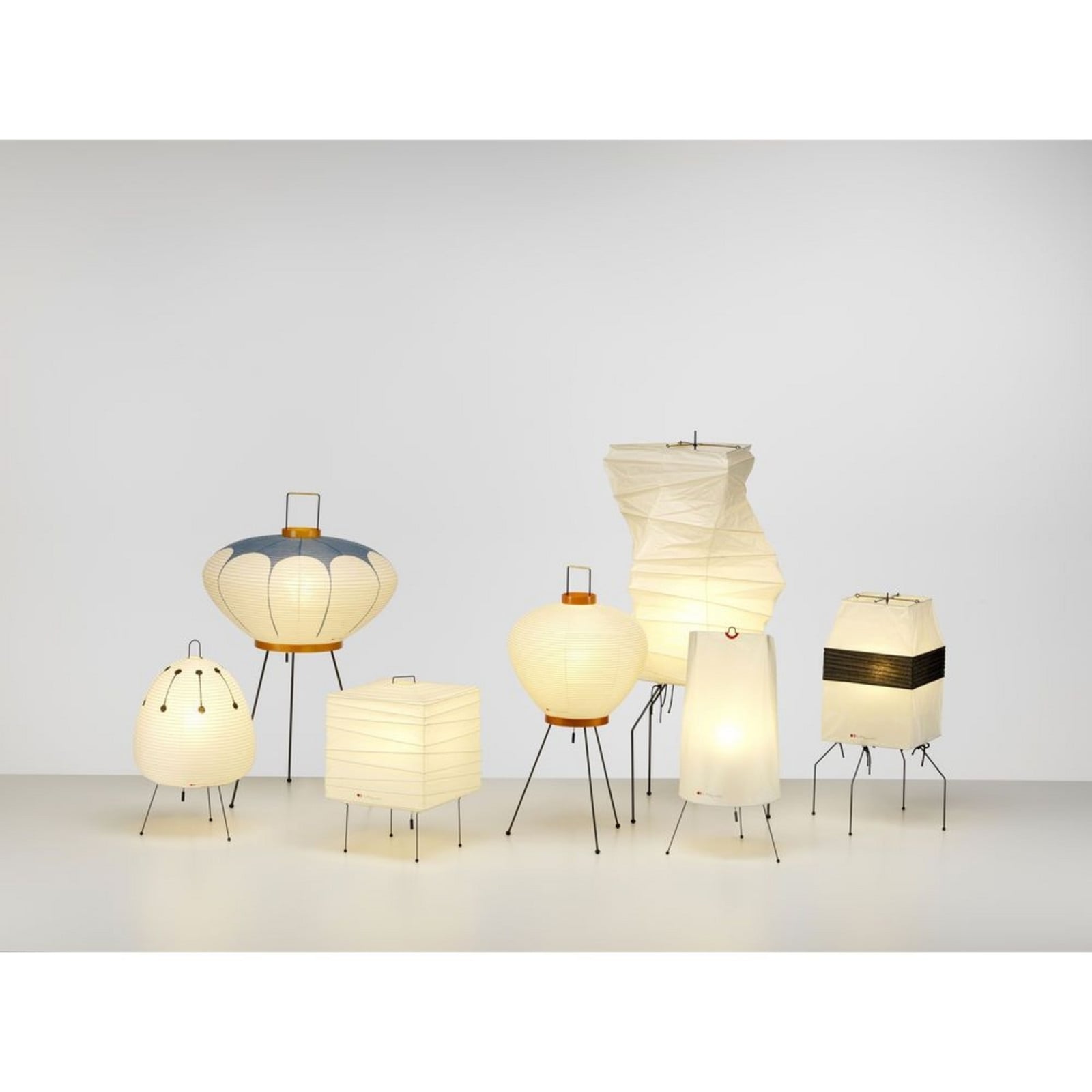 Akari UF1-H Tischleuchte Vitra - Wohnzimmer - Papier / Karton