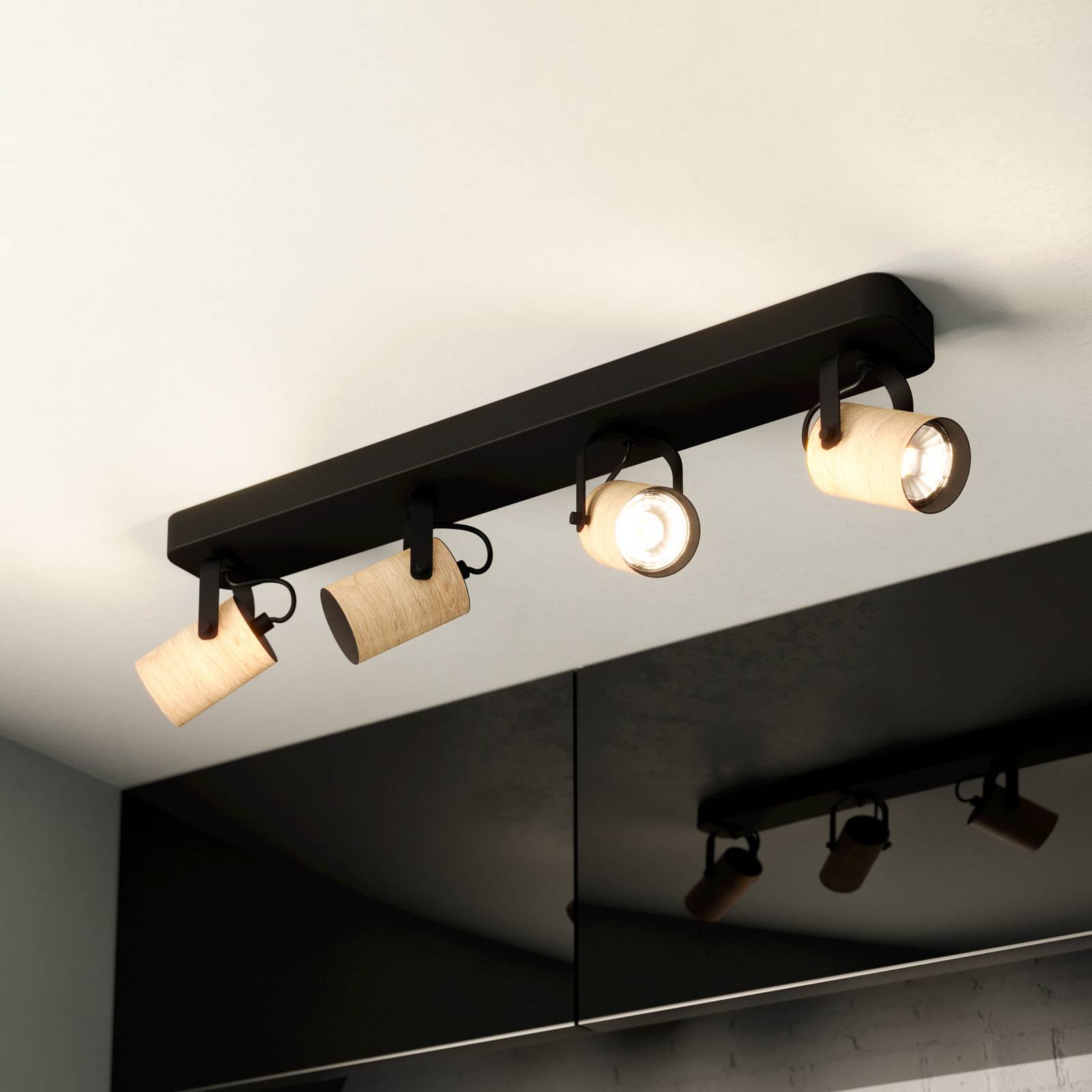 Deckenspot Cayuca, schwarz/holzdekor, vierflammig günstig online kaufen