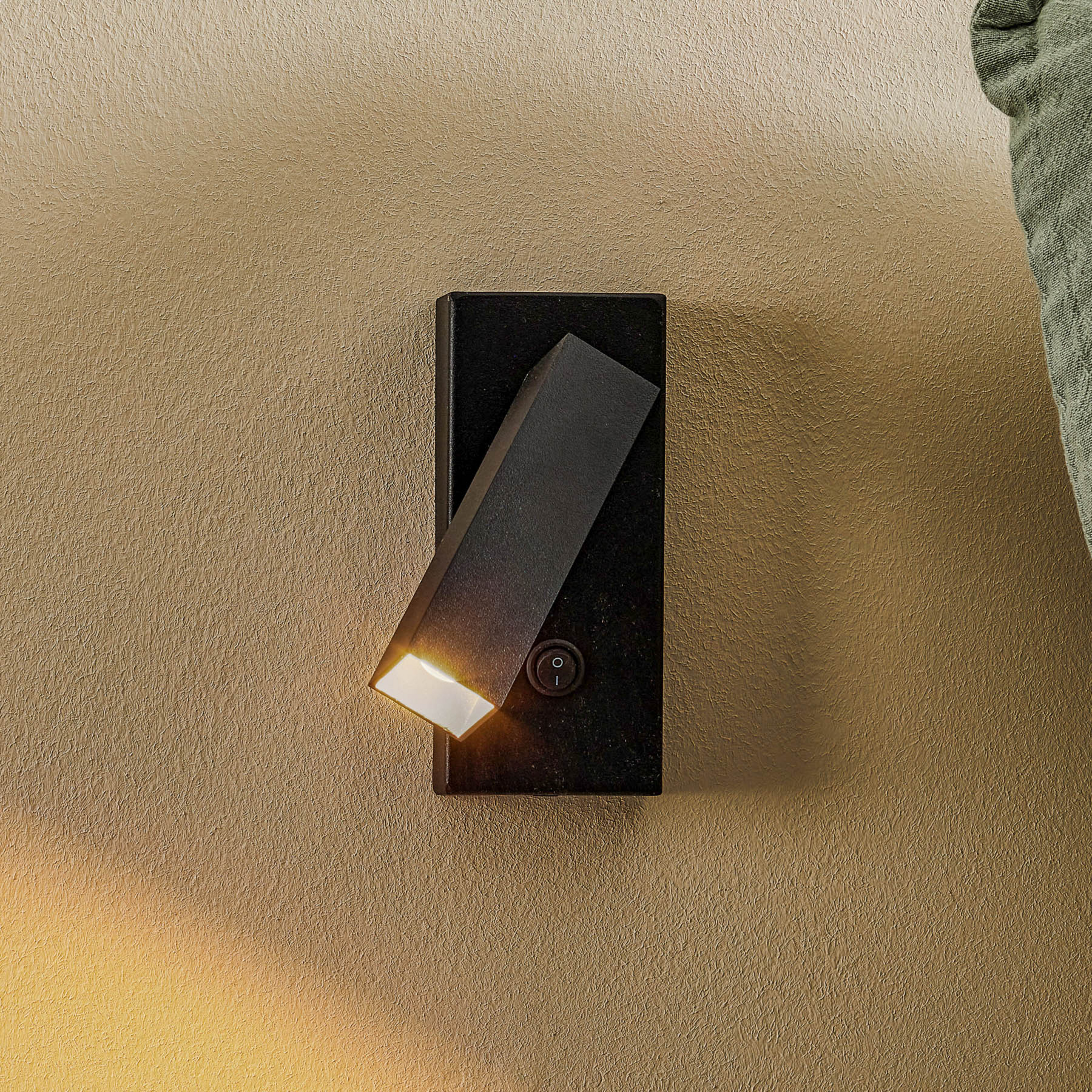 Spot mural Rai, orientable, noir