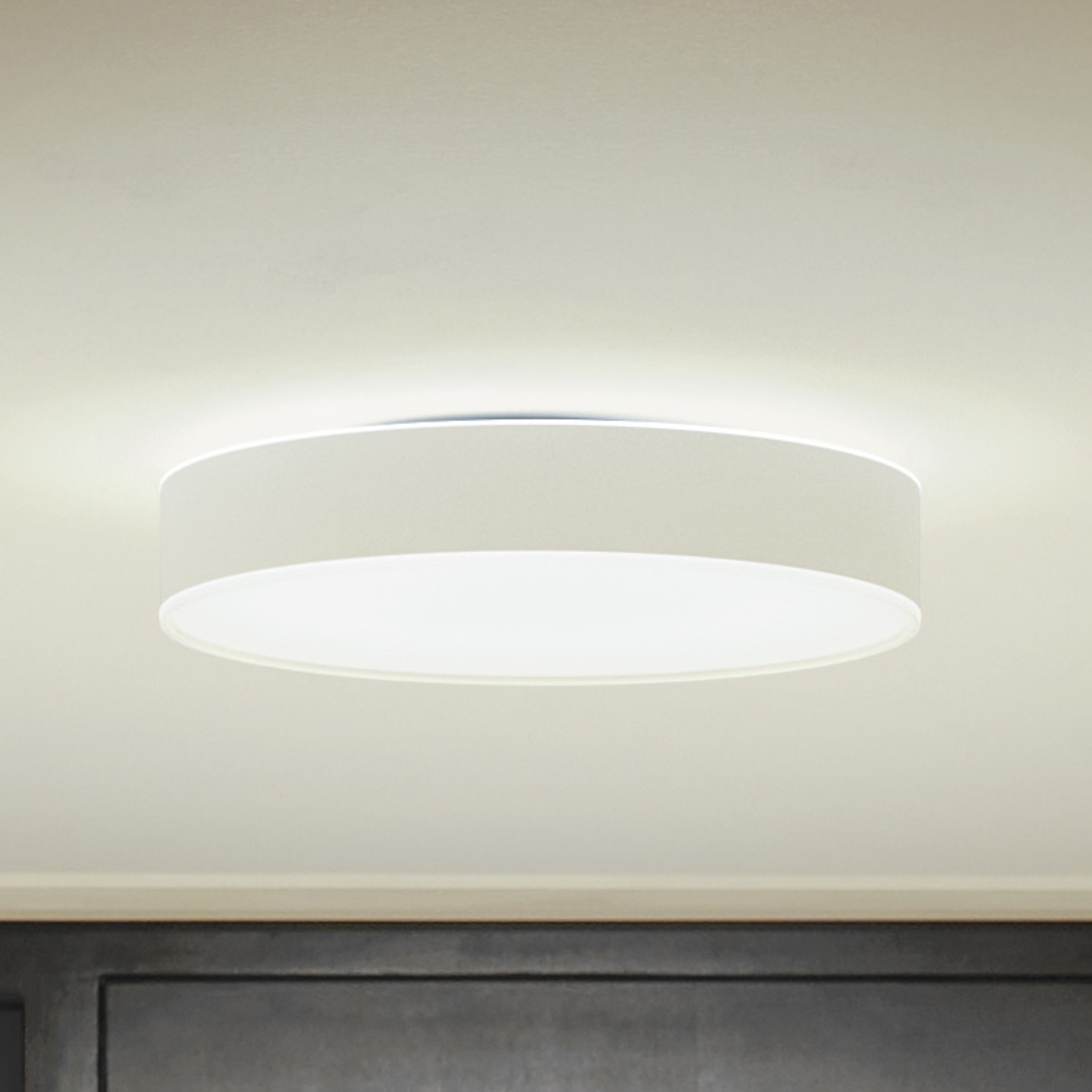 Philips Hue Enrave lampa sufitowa LED 38,1cm biała