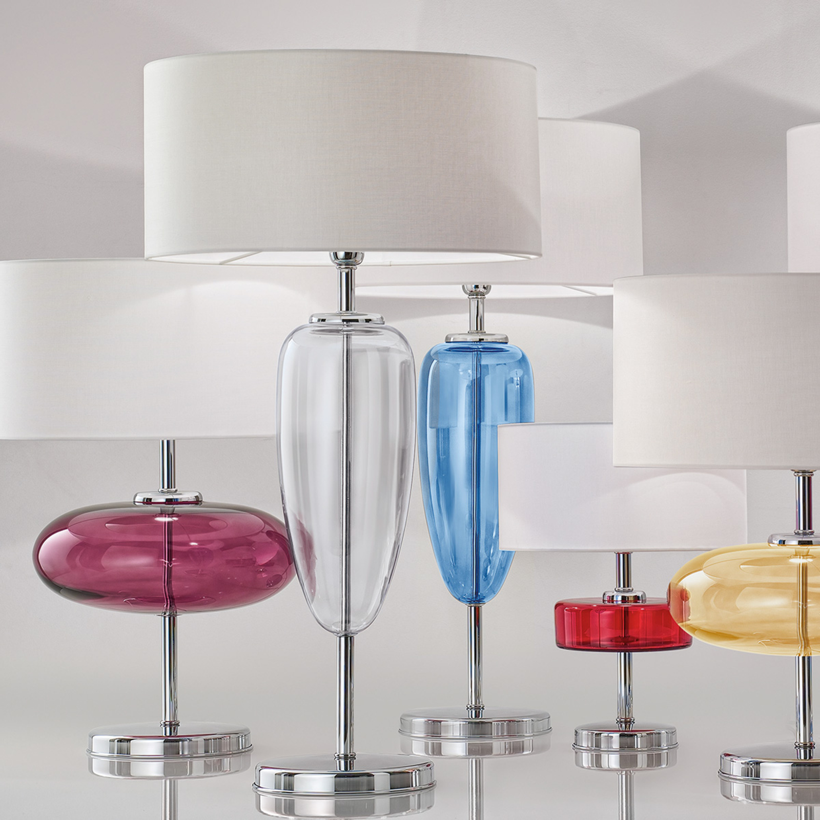 Tischlampe Show Ogiva, Höhe 82 cm