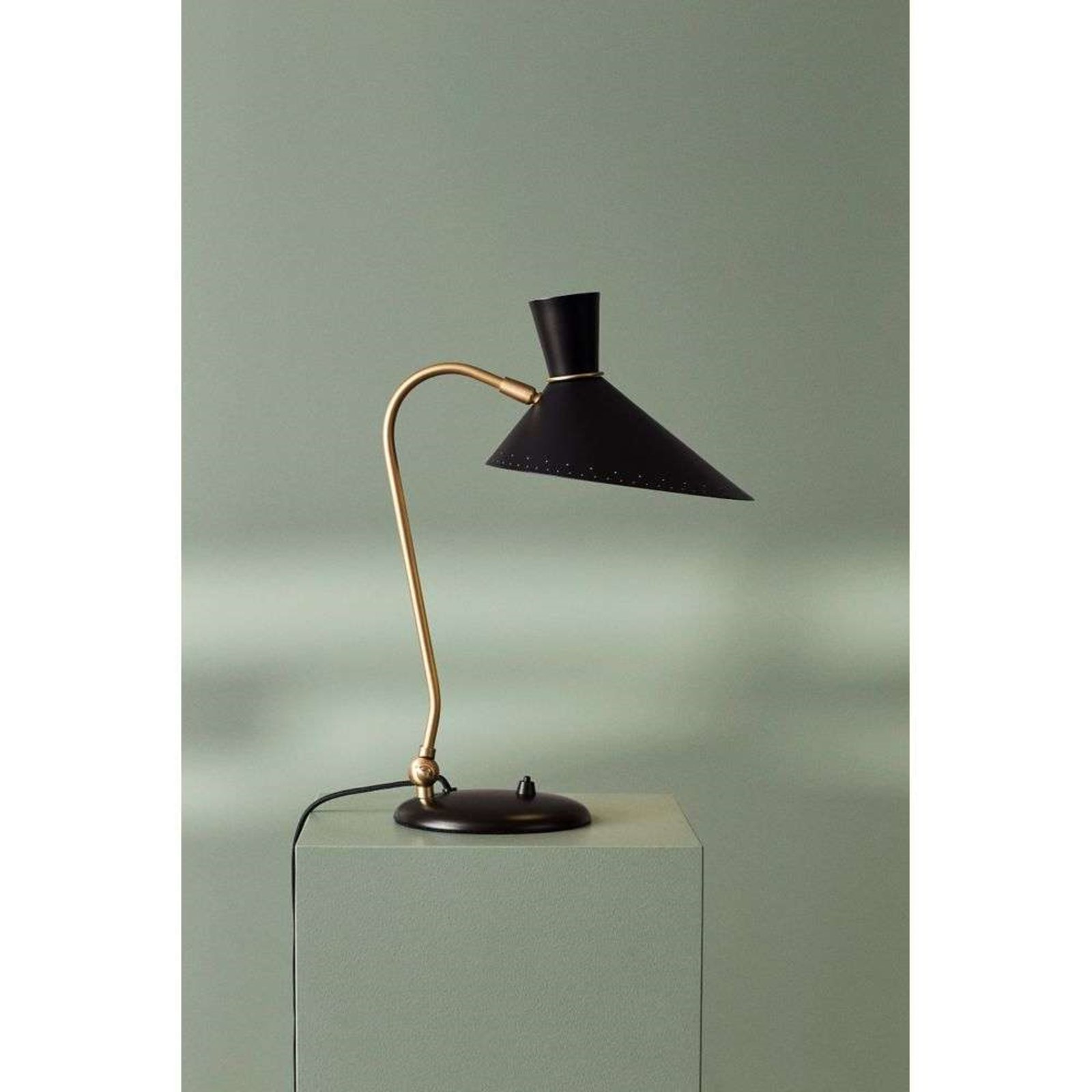 Bloom Bordslampa Black Noir - Warm Nordic