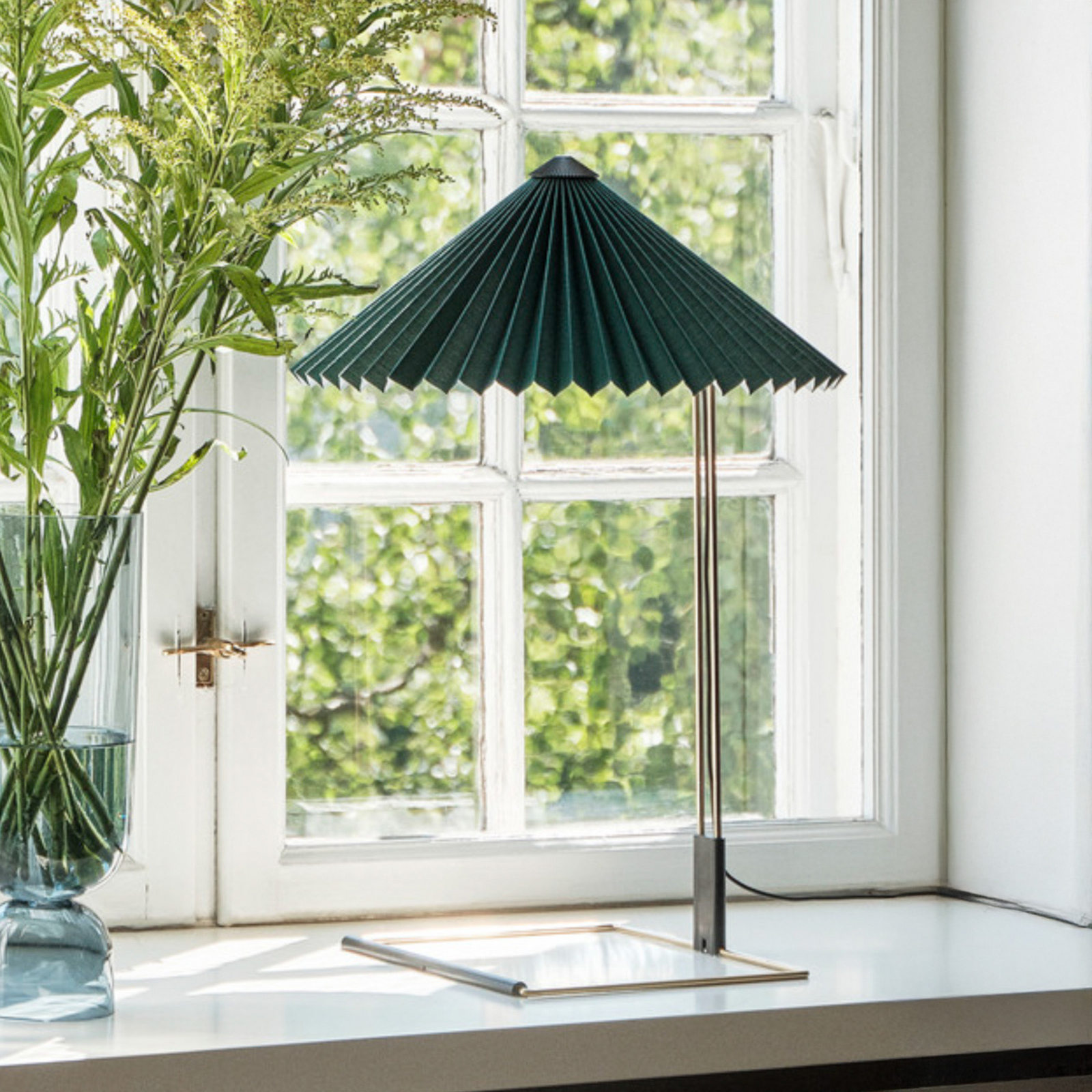 Matin LED table lamp, green/steel, height 38 cm - HAY
