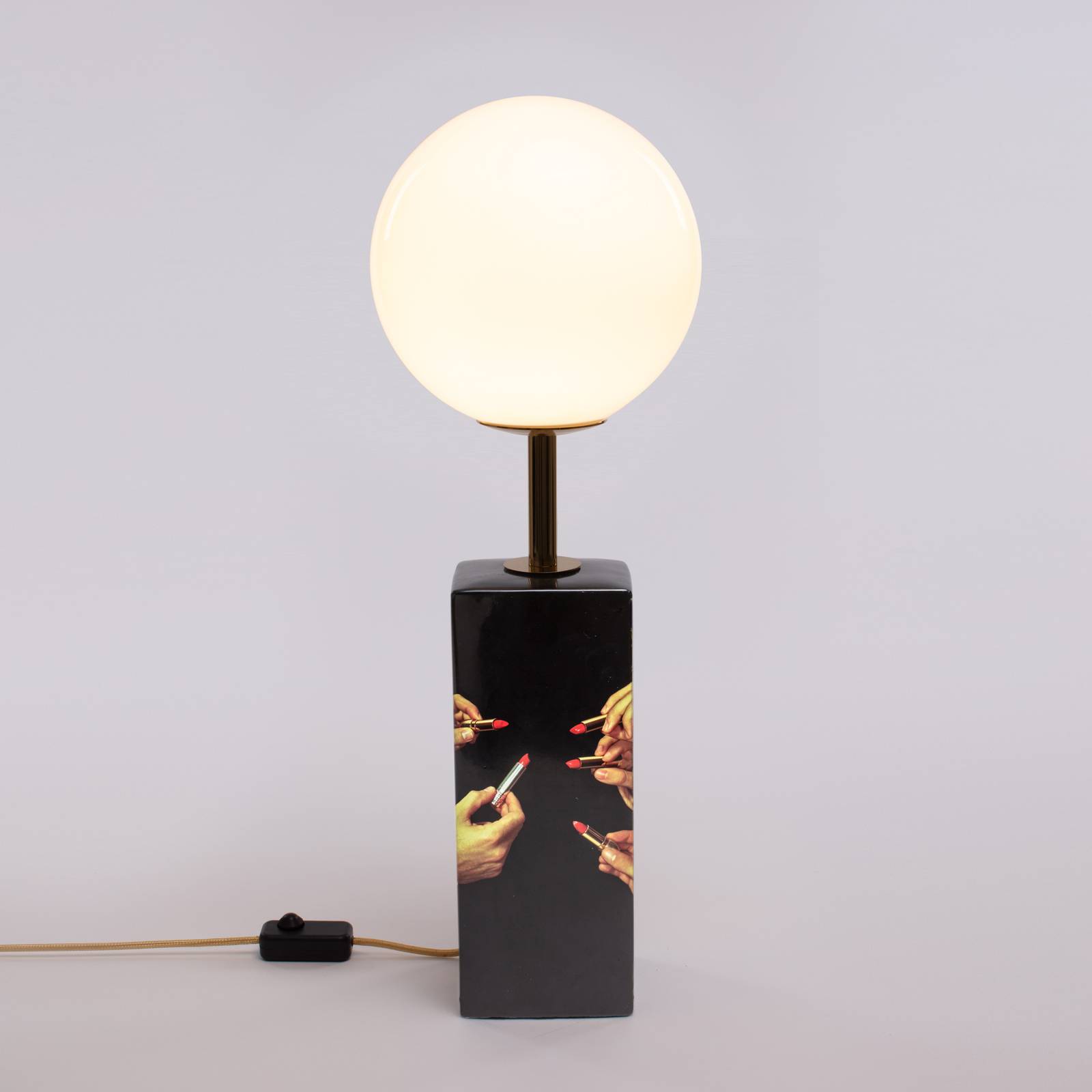 LED-bordlampe Toiletpaper med leppestiftmotiv