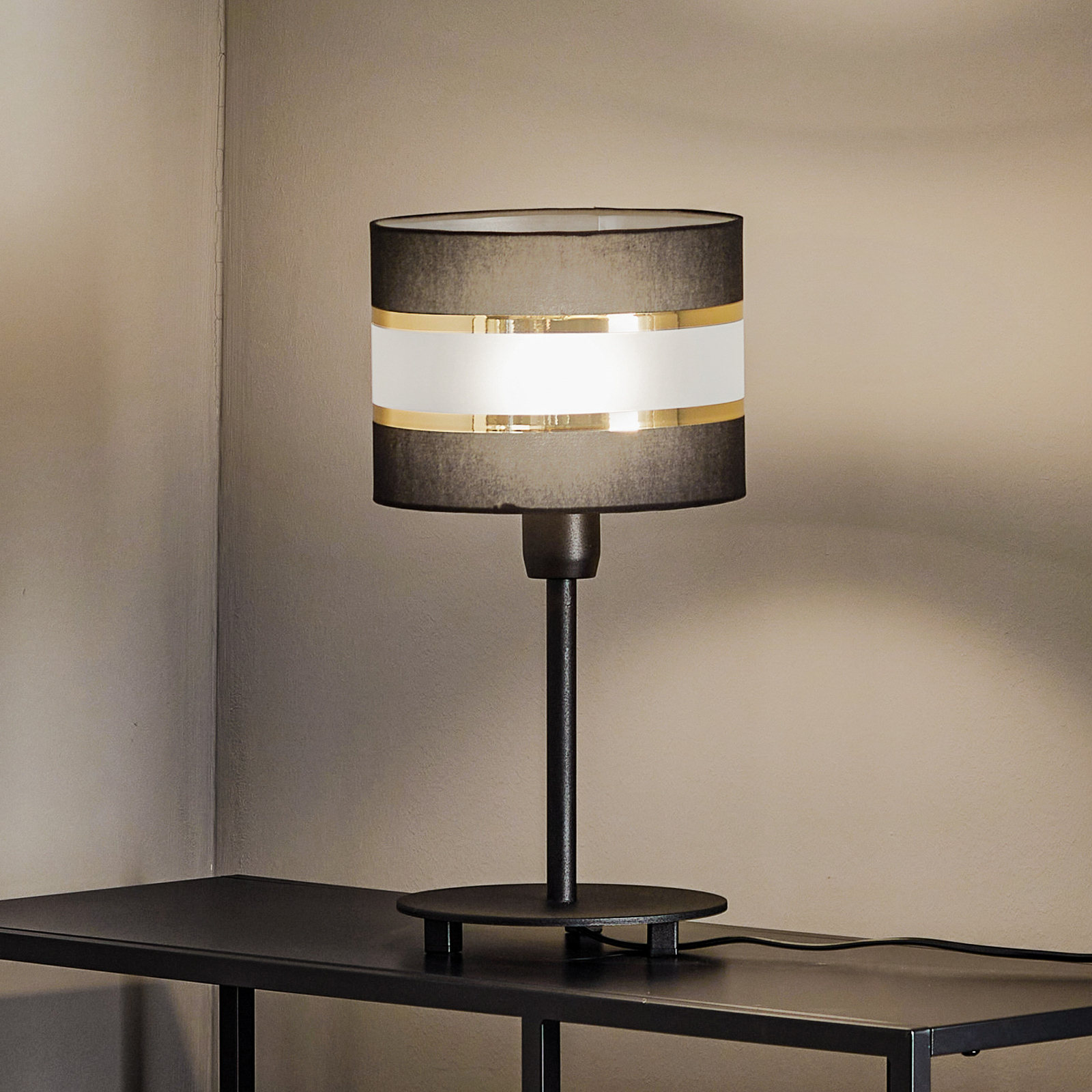 Lampe à poser Helen abat-jour tissu noir-doré