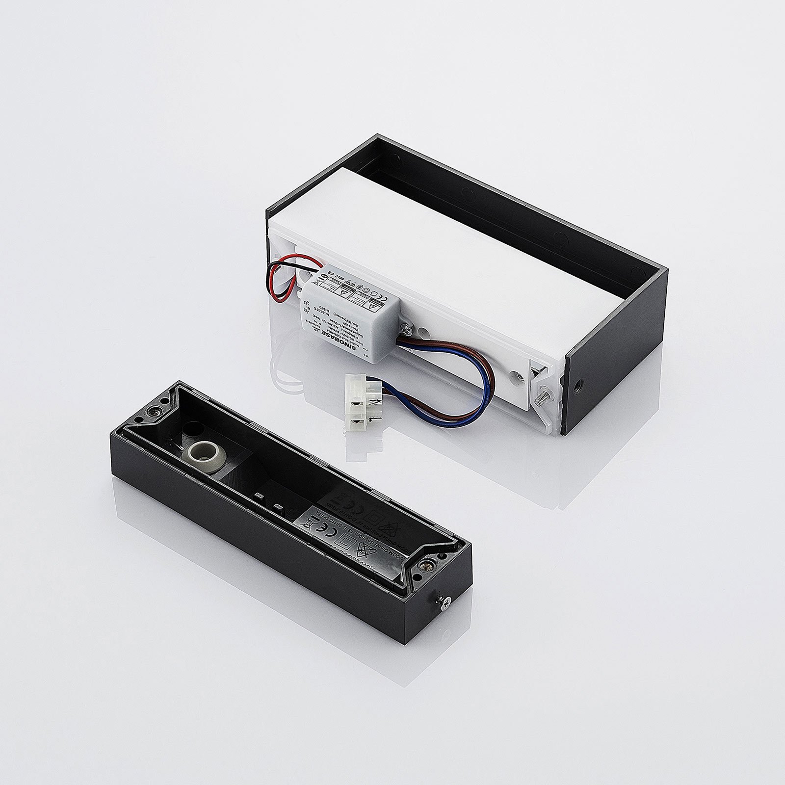 Nienke LED Außenwandleuchte IP65 L17 Dark Grey - Lindby