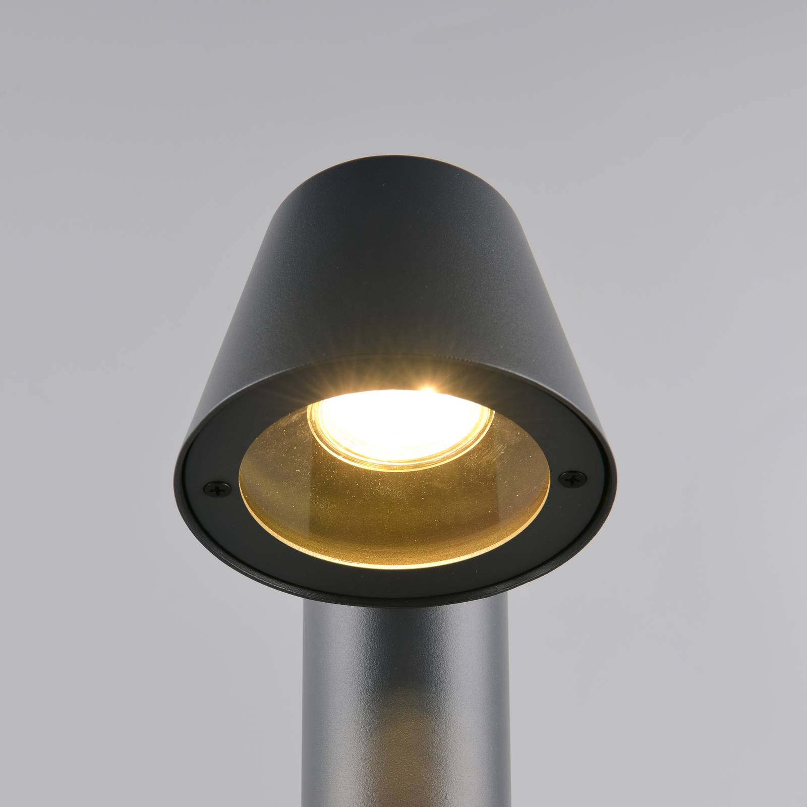  Trio Lighting Wegelampe Beni, Schwarz Matt, Höhe 100 Cm, Metall 