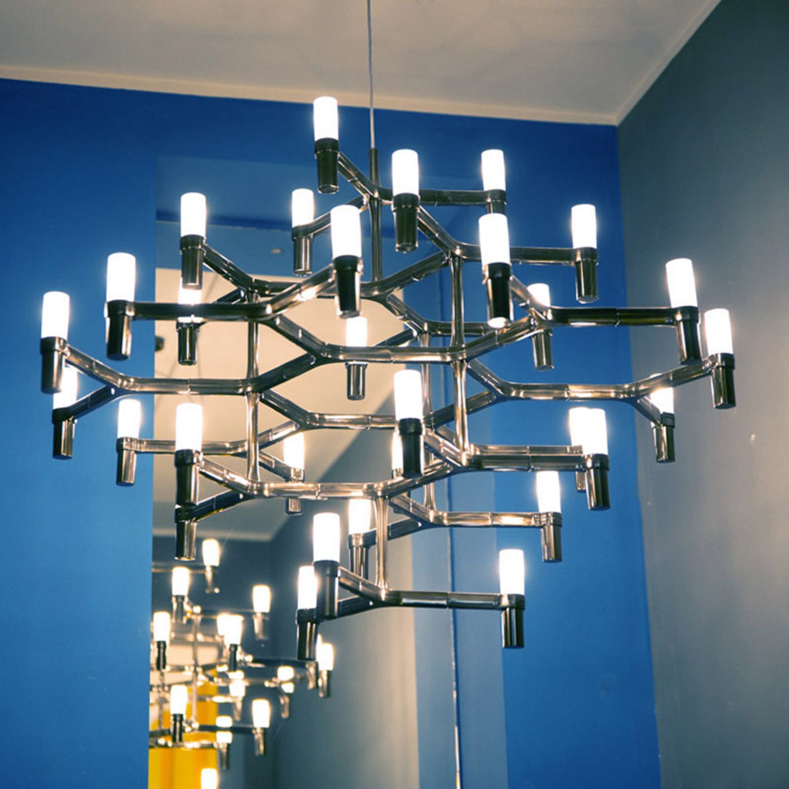 Nemo Crown Major pendant light with 30 lights