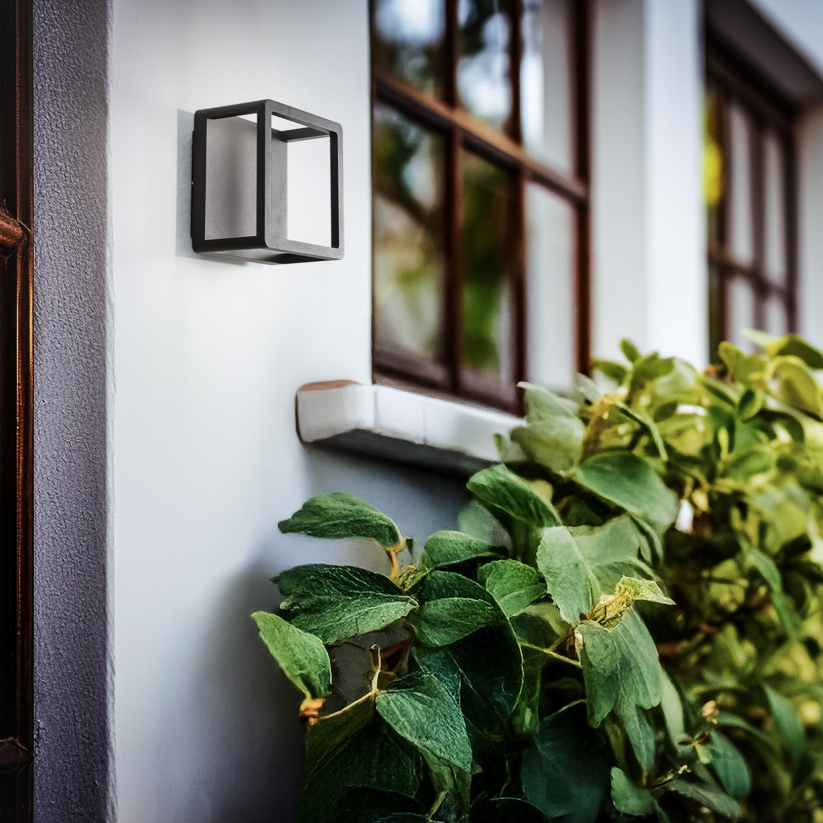 Thorvid LED Outdoor Wall Lamp H18 Black - Lucande