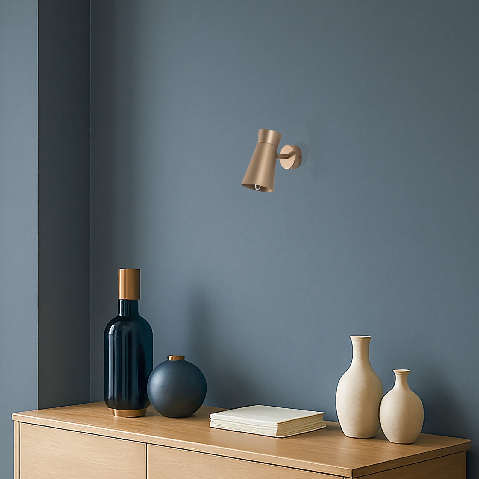 Wandlamp Lotta, goudkleurig, spot, staal, verstelbaar