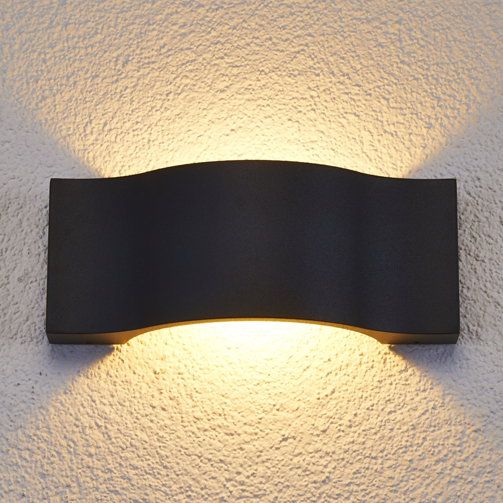 Jace LED outdoor wall light, graphite