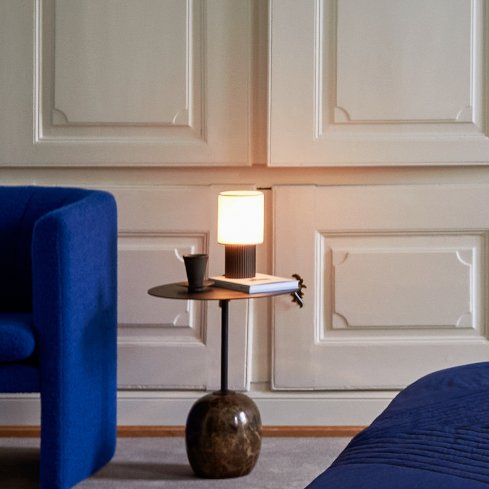 Manhattan SC52 Portable Tafellamp Canvas/Bronzed Brass - &Tradition