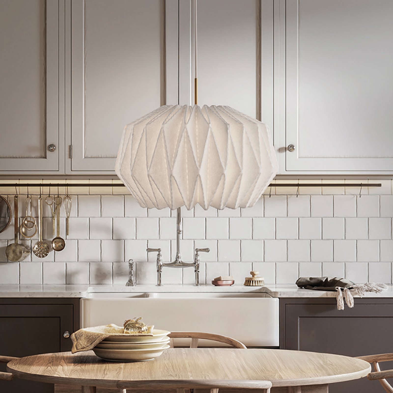 LE KLINT Hängeleuchte Softly Pleated I, Ø 62 cm, weiß, Filz