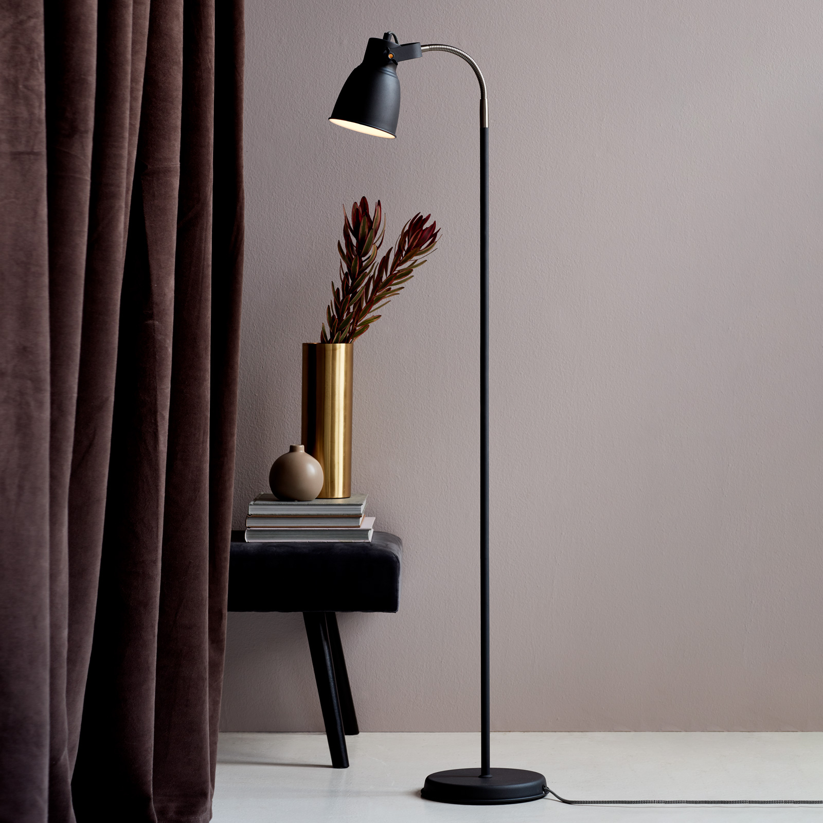 Adrian metal floor lamp