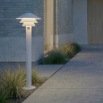 Lucande Montaro LED path light, 110 cm, white, with sensor