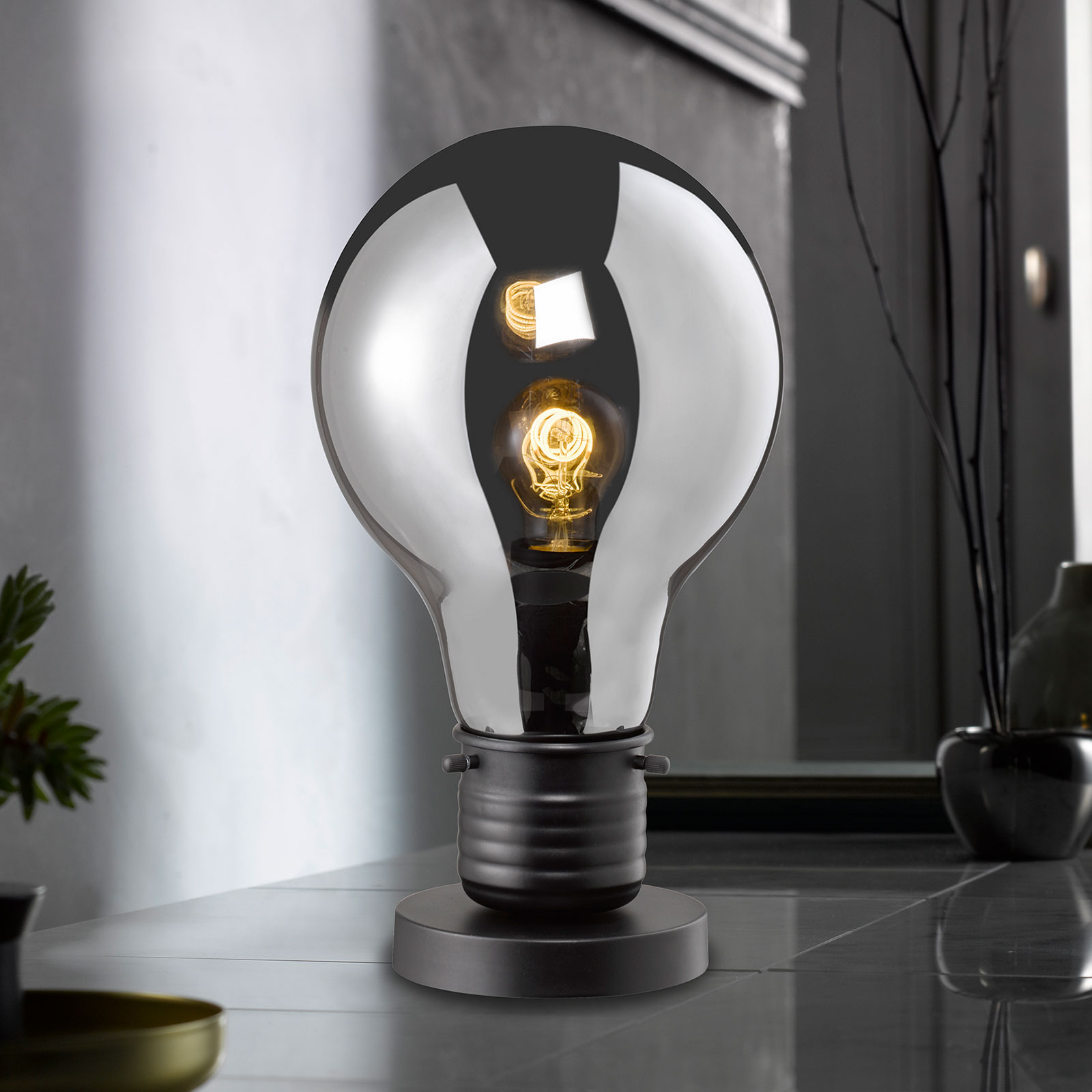 Fischer & Honsel Louis table lamp, tinted glass lampshade, 37 cm, for Living / Dining Room, glass, metal, E27, 40 W, energy efficiency: A++, H: 37 cm