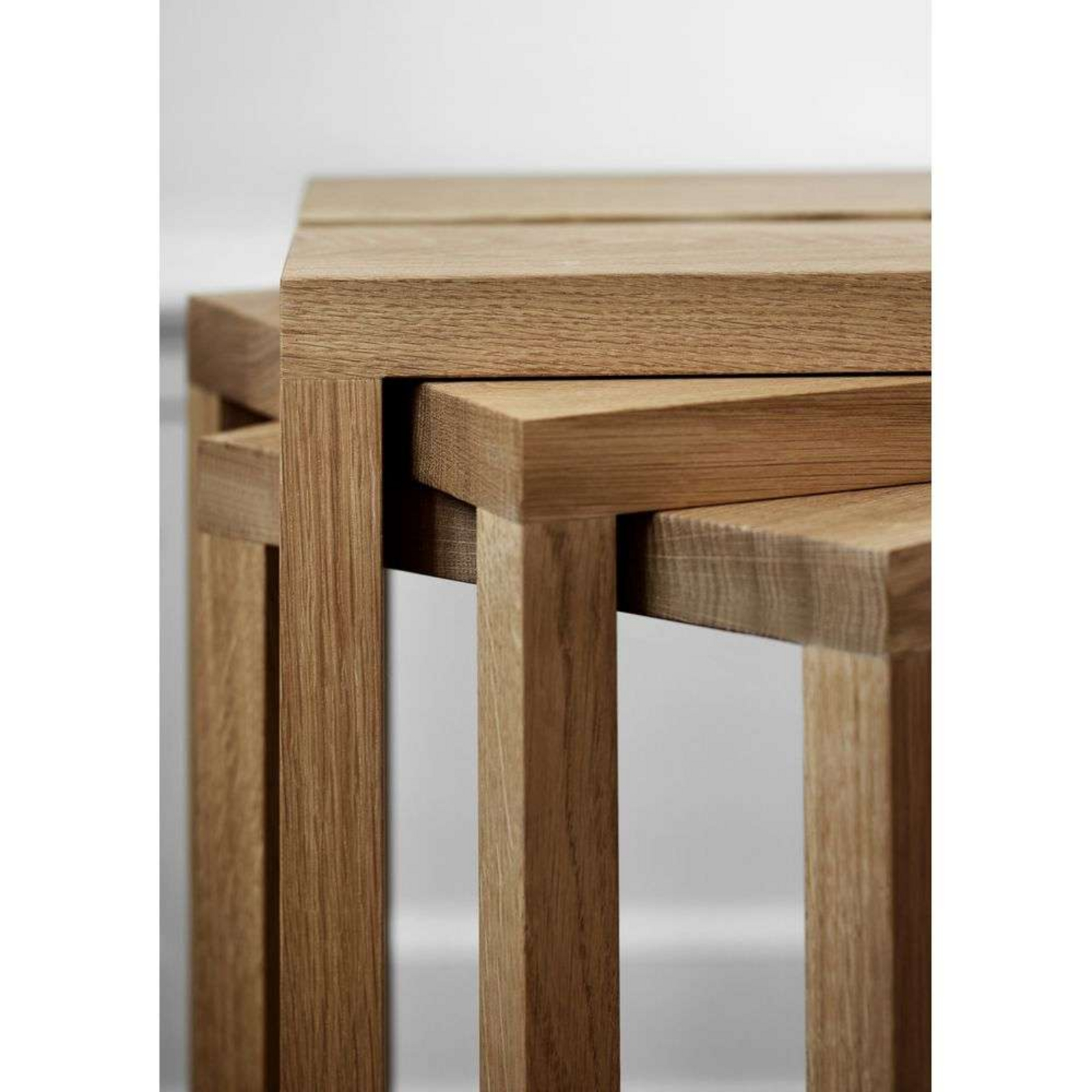 Peg Stool Oak - Moebe