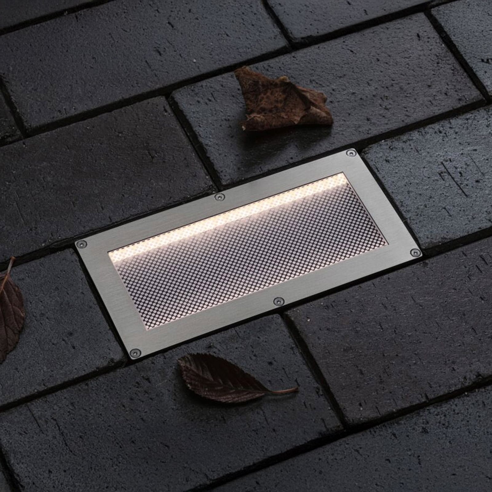 Paulmann LED solárne podlahové svietidlo Sorea, železo, dĺžka 20 cm, 3000 K