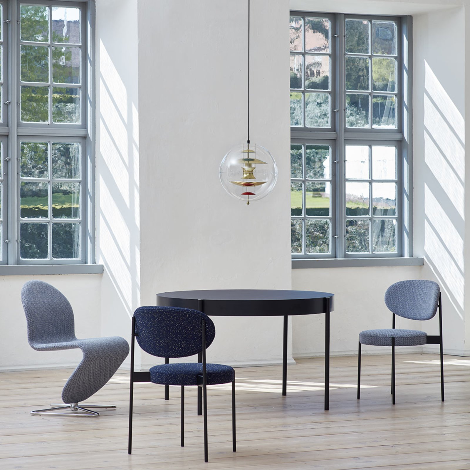 VP Globe 40 Pendant Brass - Verpan