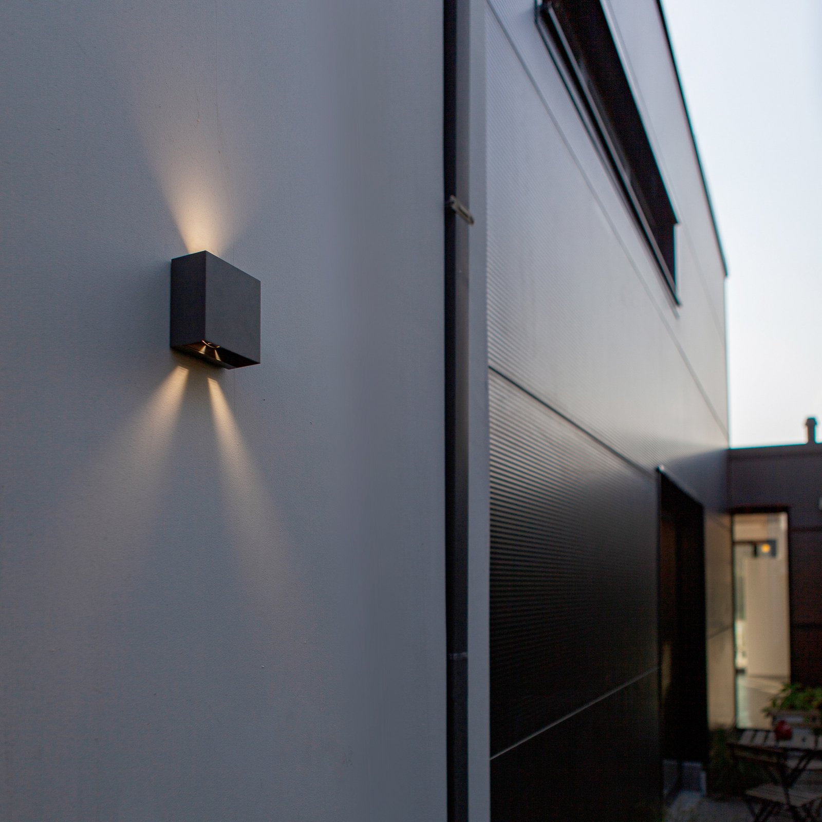 Gemini Beams, IP54 up/down hoekig antraciet