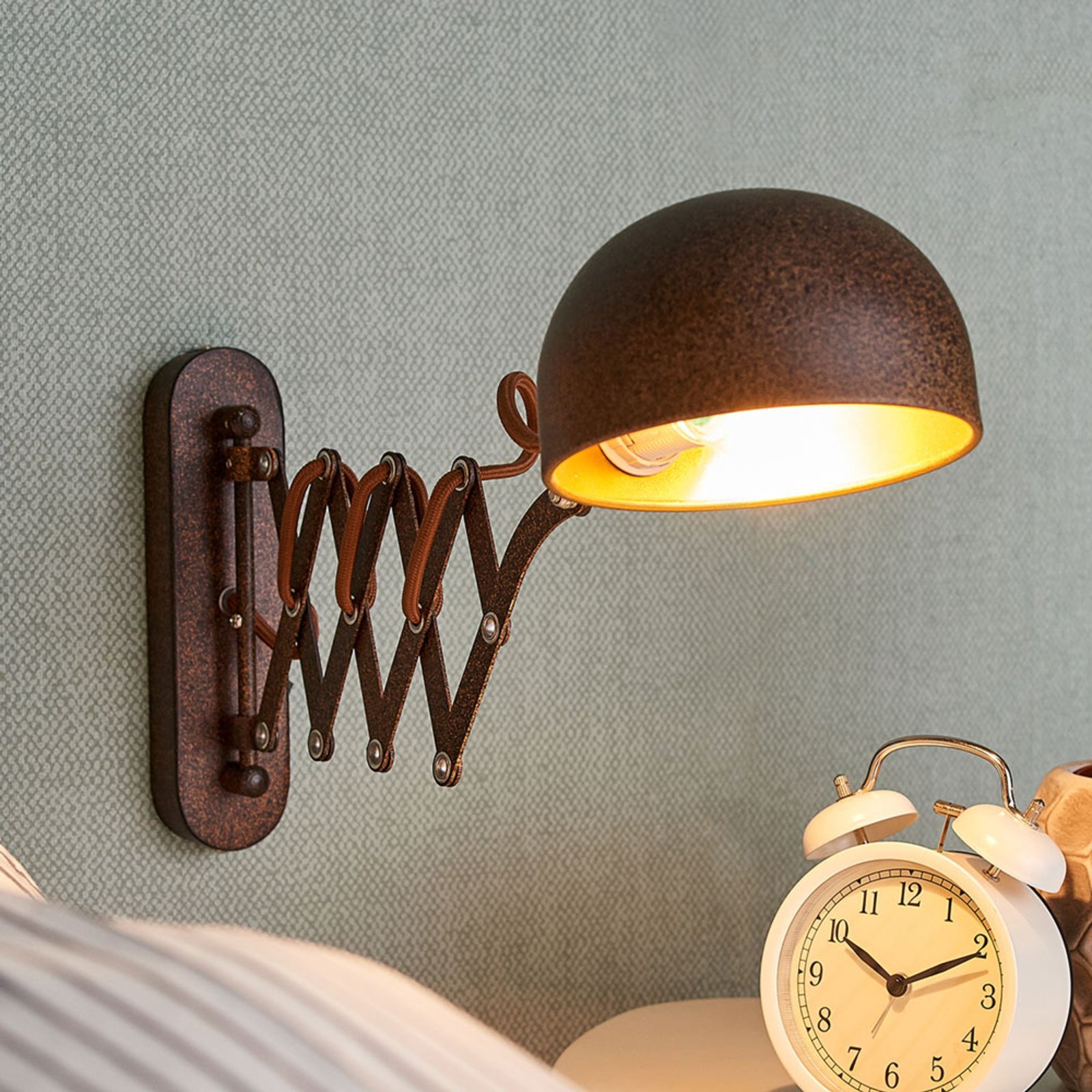 Extendable wall light Curtis, rust-coloured