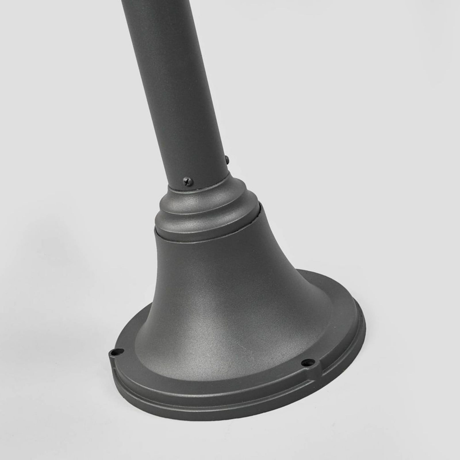 Lindby Außenleuchte Madea, grau, 2-flg., 212 cm, E27, IP44